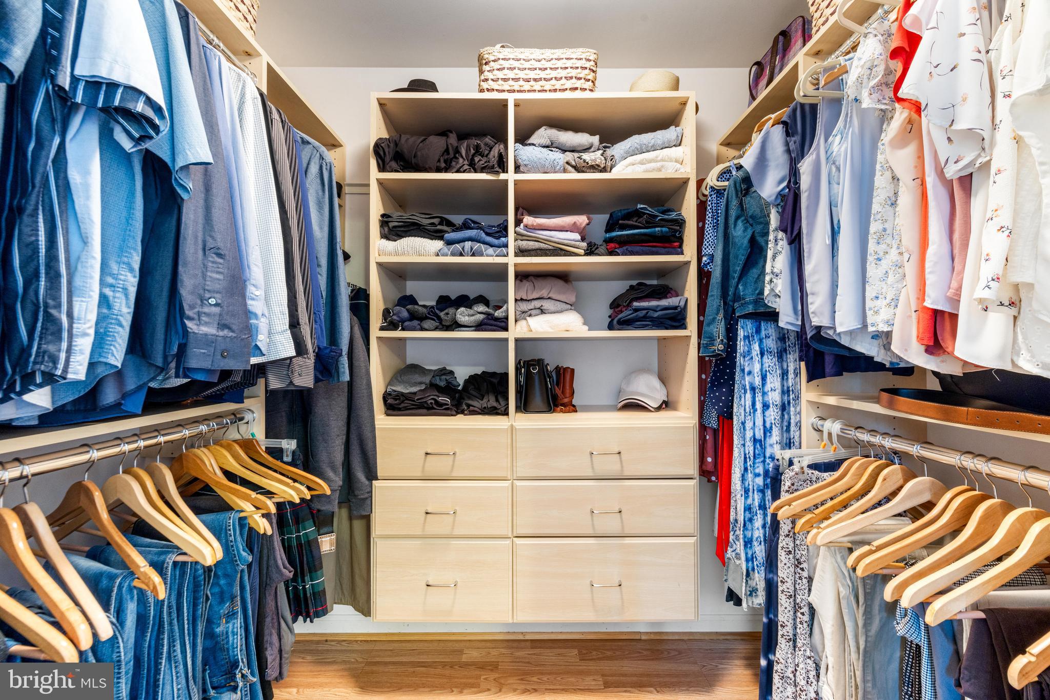 STONERIDGE OVERLOOK - Residential