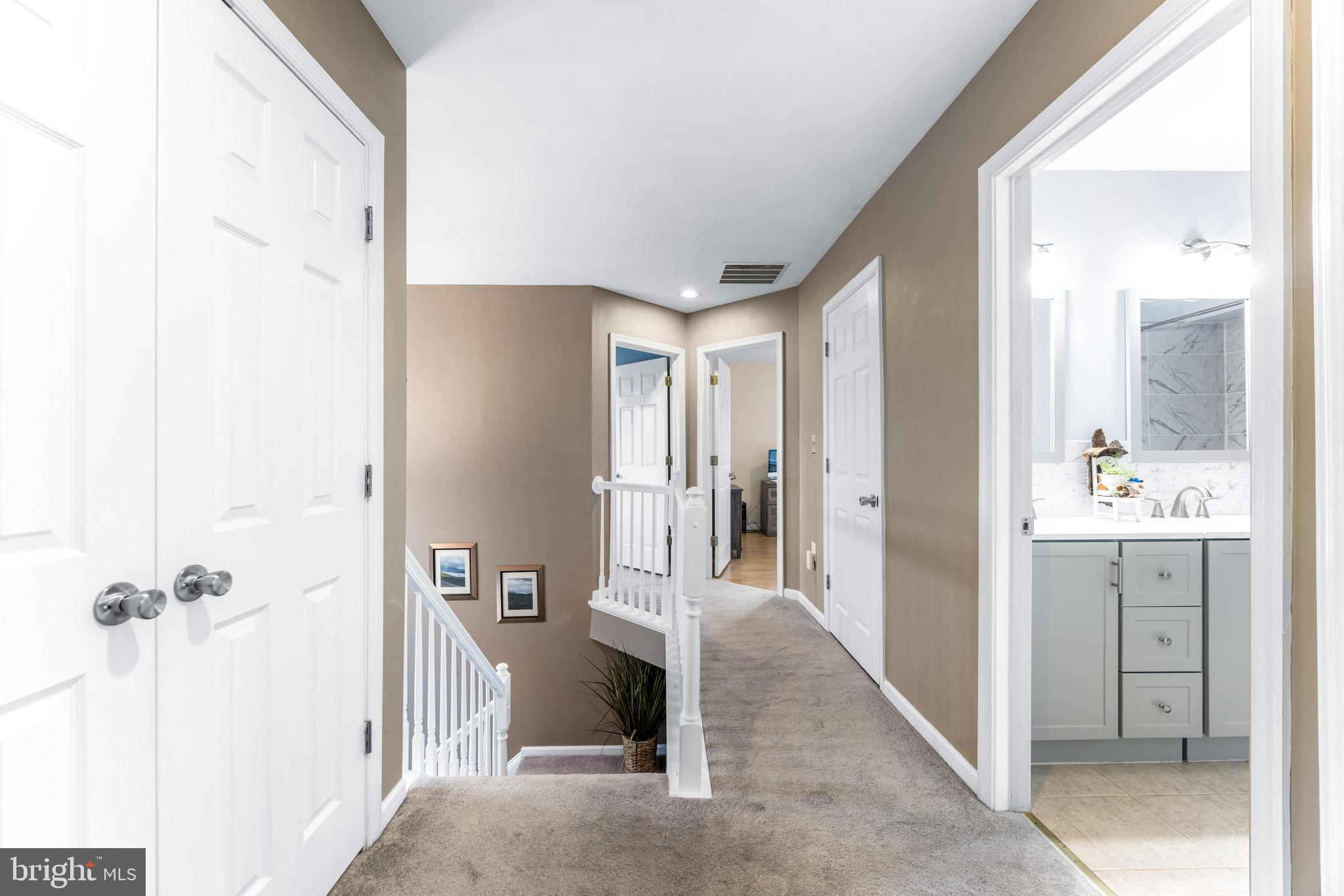 STONERIDGE OVERLOOK - Residential