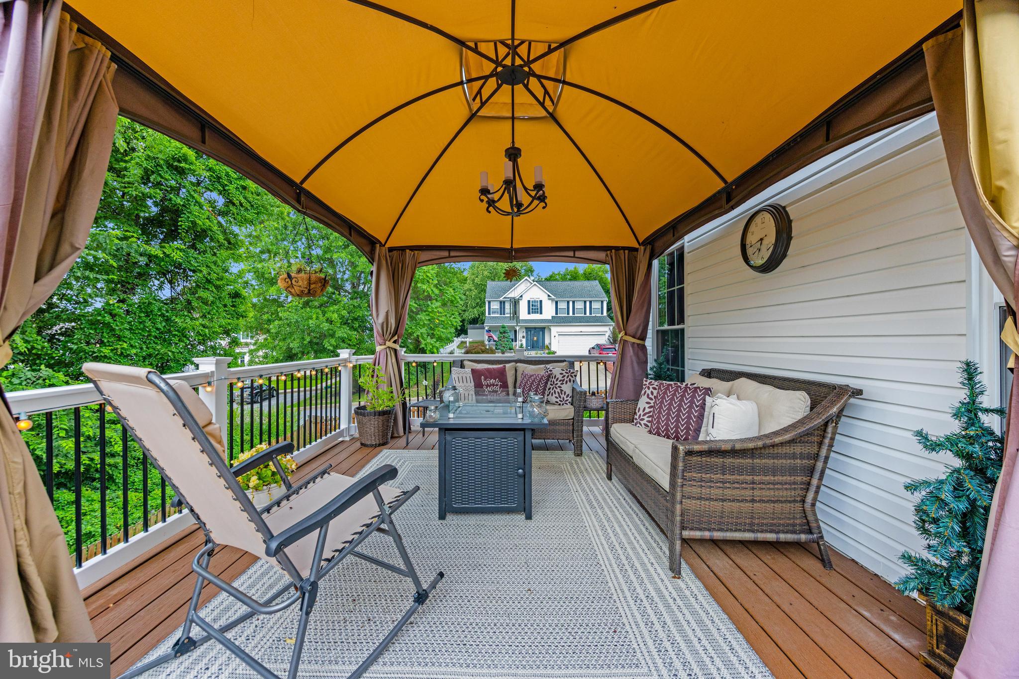 STONERIDGE OVERLOOK - Residential