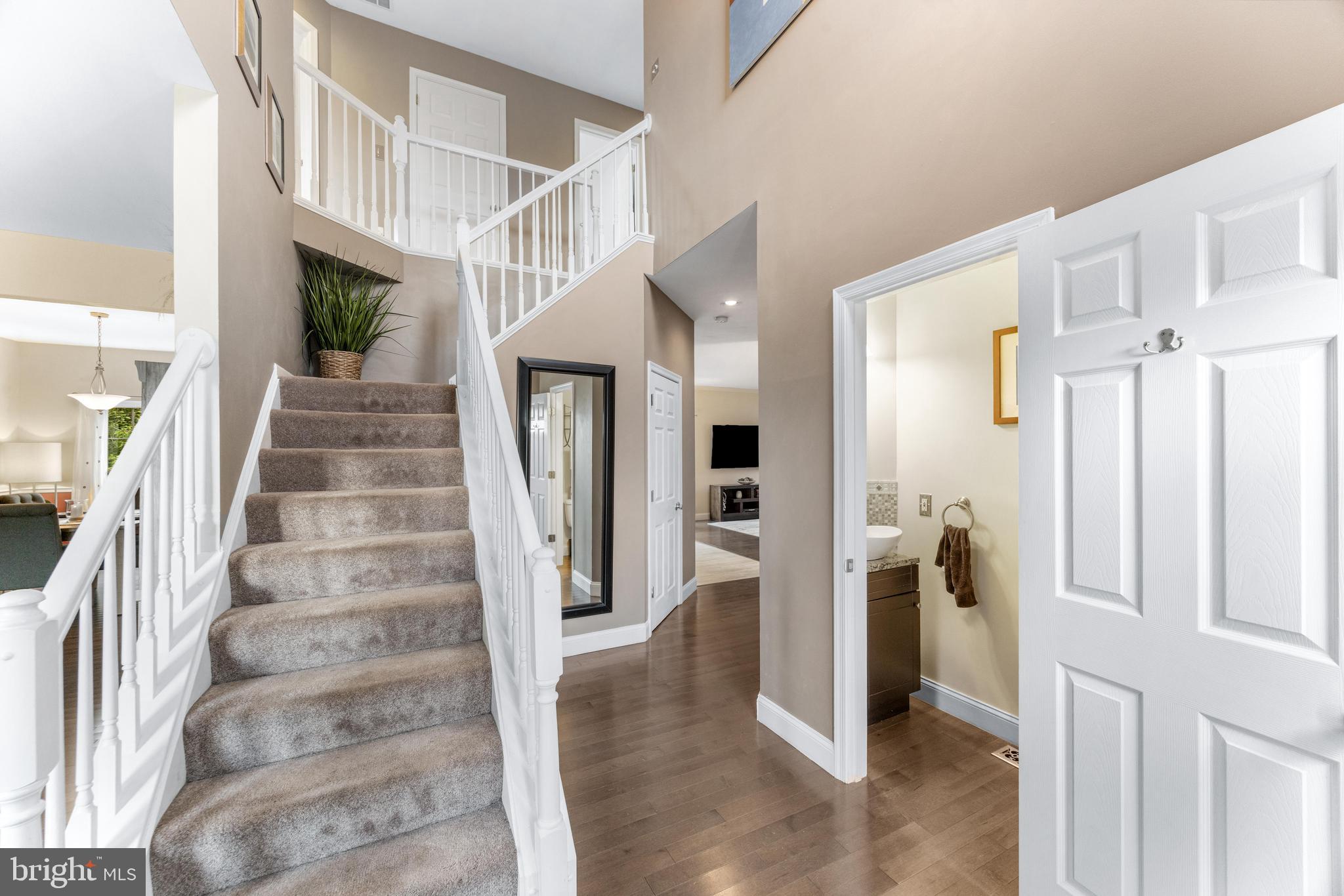 STONERIDGE OVERLOOK - Residential