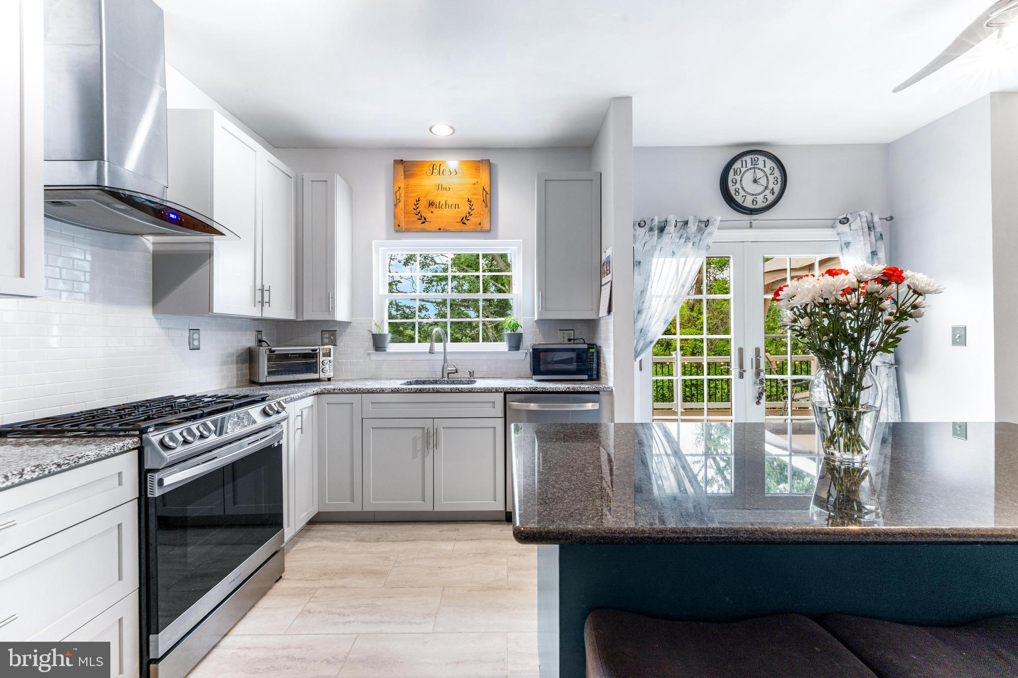 STONERIDGE OVERLOOK - Residential