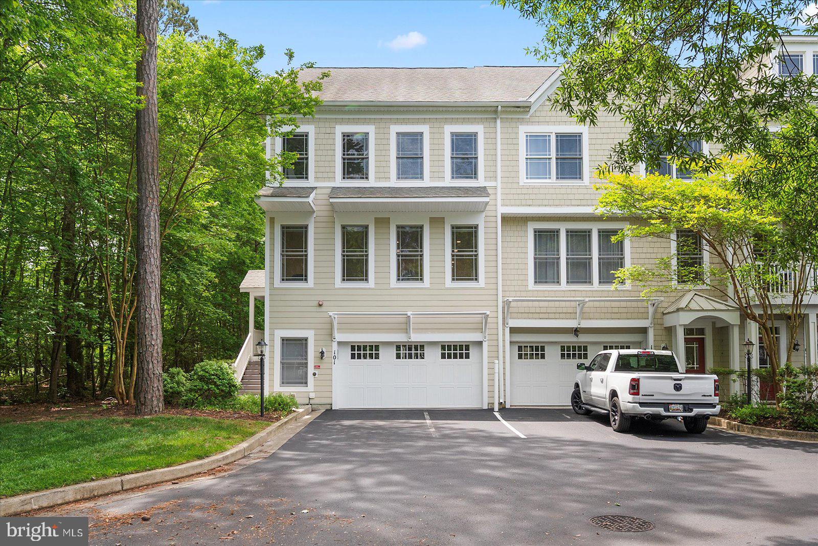11956 MAJESTIC PRINCE LANE 101