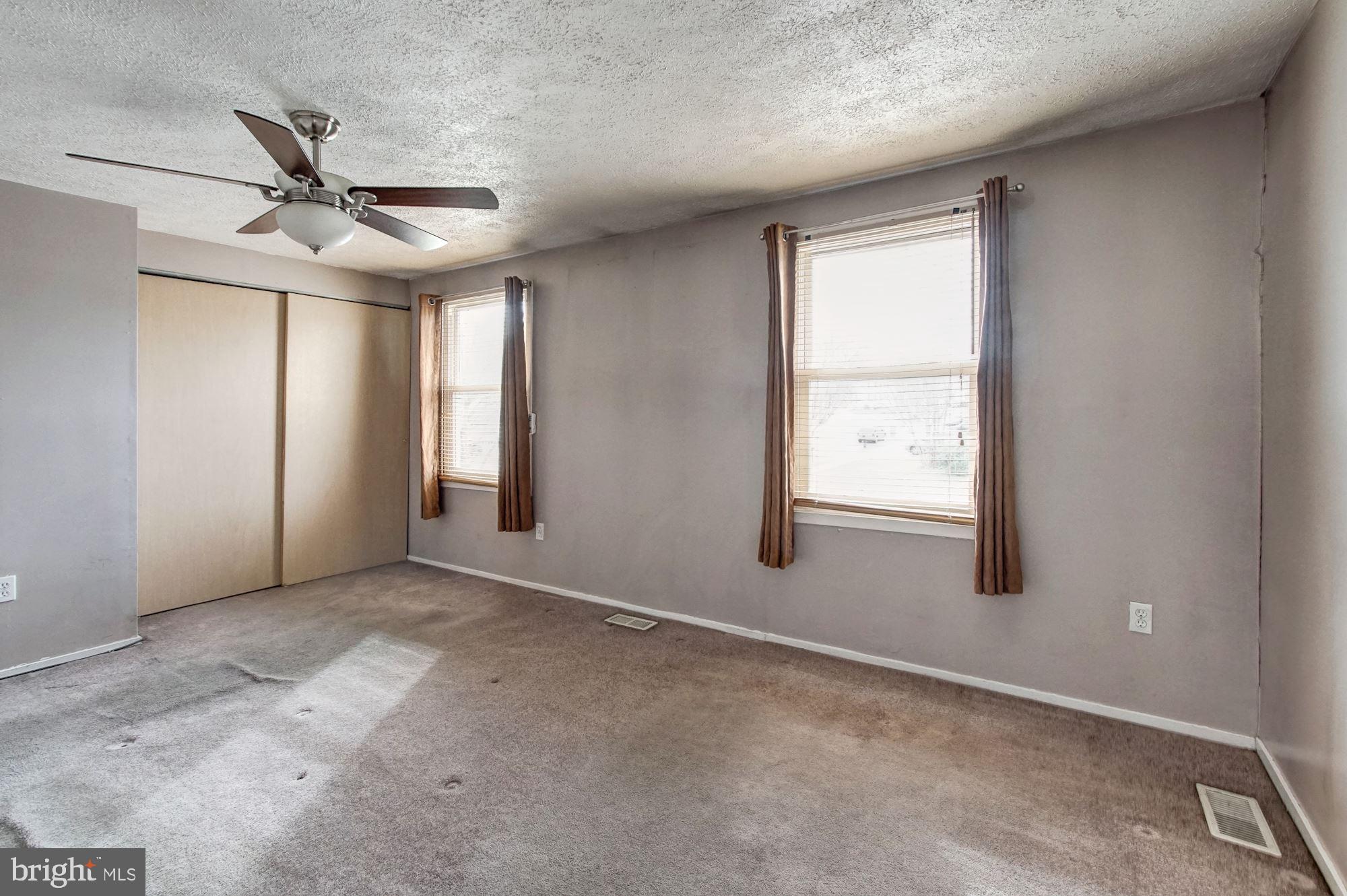 CHESTER GROVE - Residential