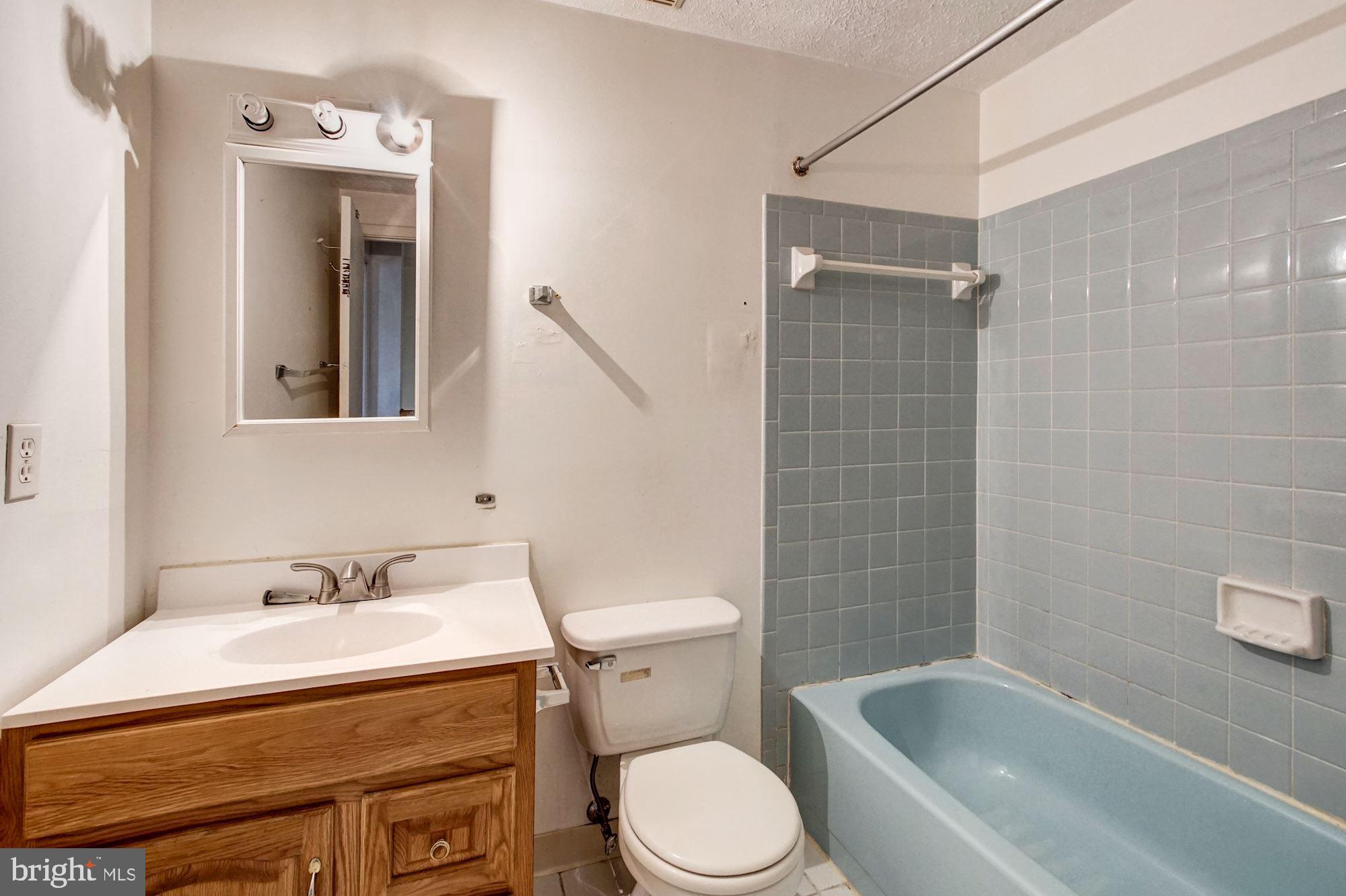 CHESTER GROVE - Residential