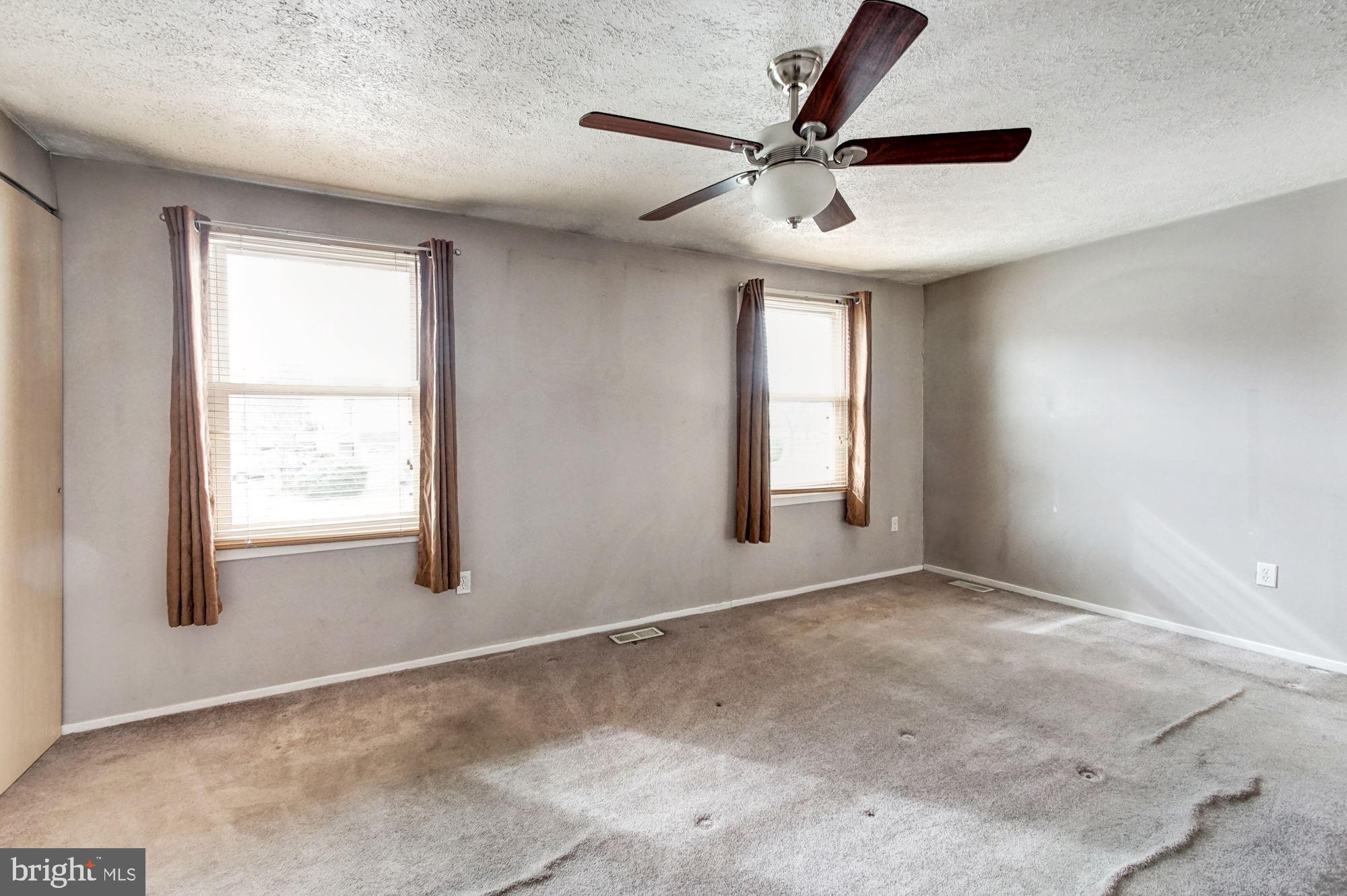 CHESTER GROVE - Residential