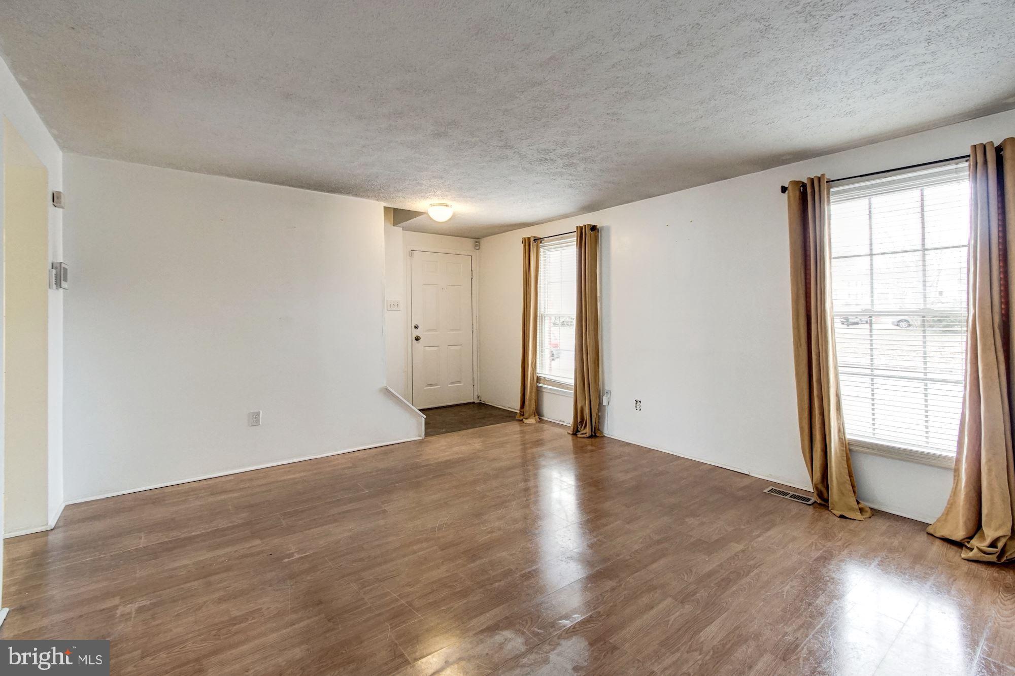 CHESTER GROVE - Residential