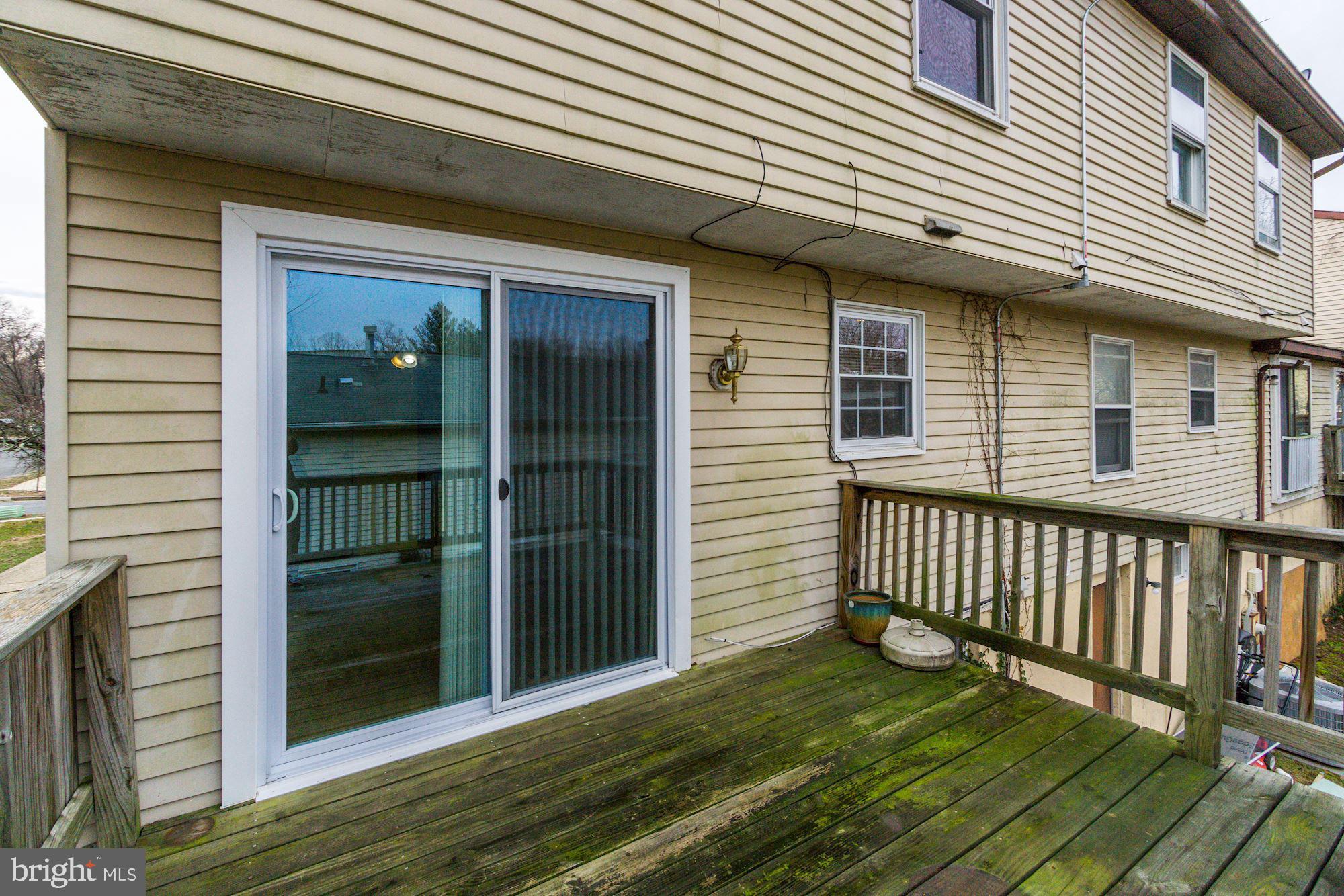 CHESTER GROVE - Residential