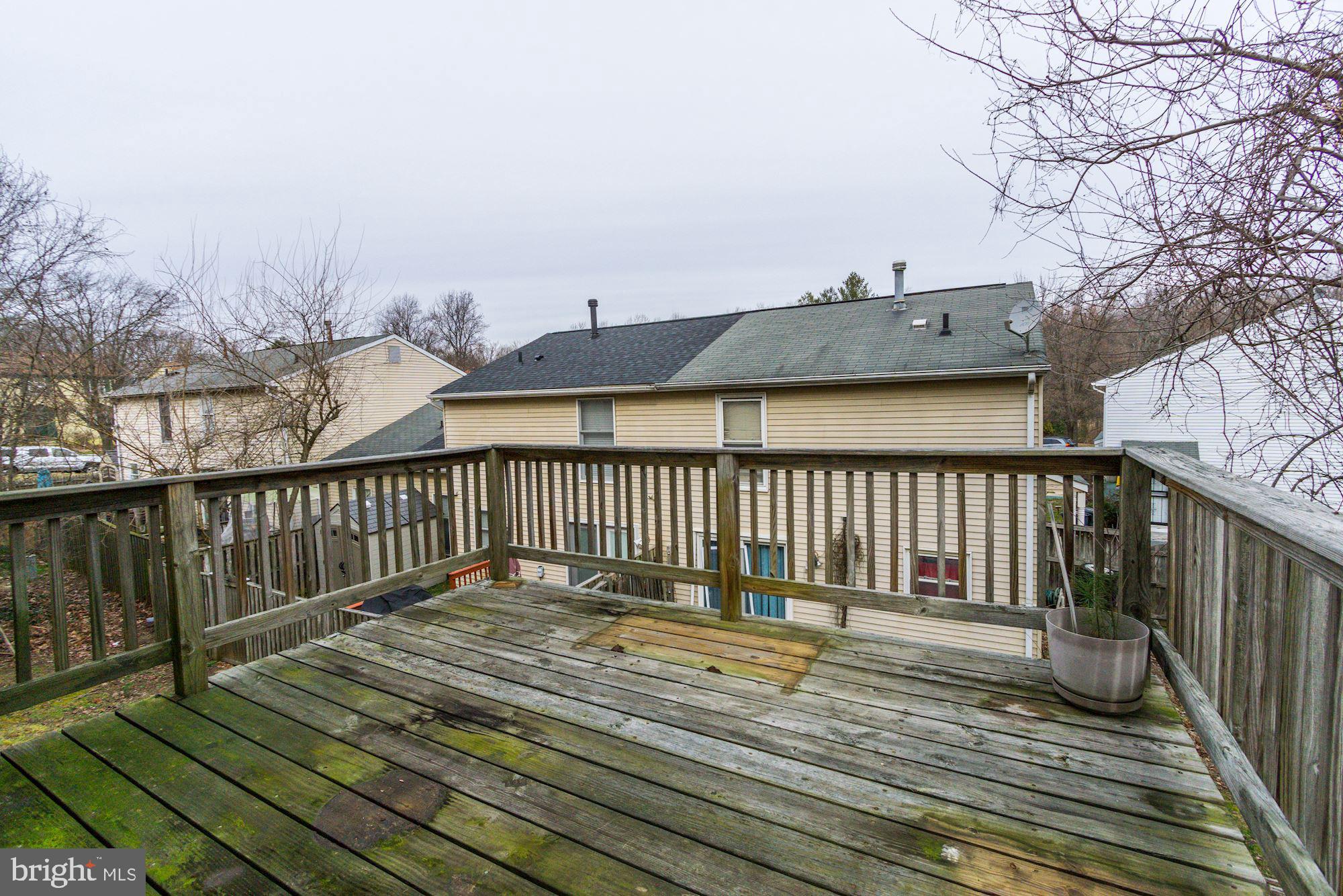 CHESTER GROVE - Residential