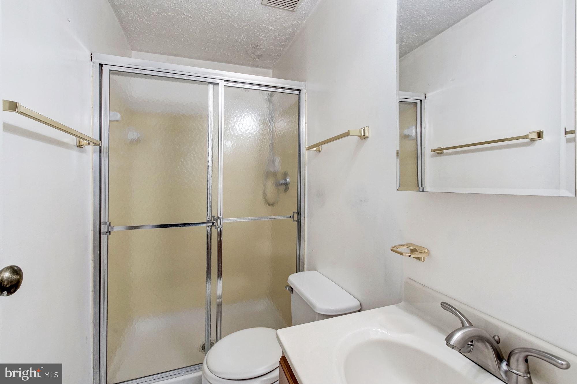 CHESTER GROVE - Residential