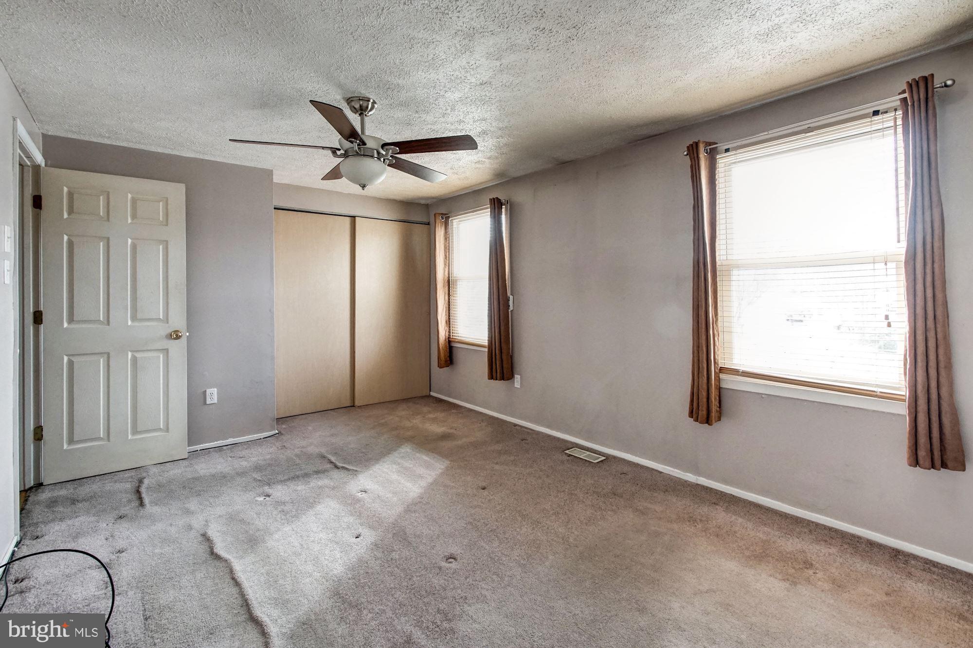 CHESTER GROVE - Residential