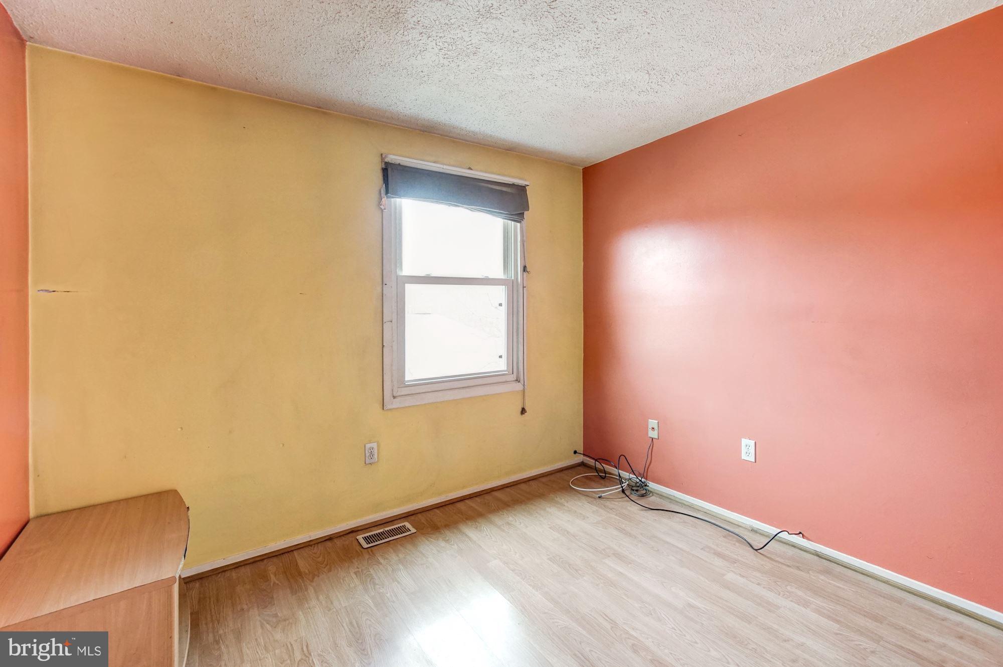 CHESTER GROVE - Residential