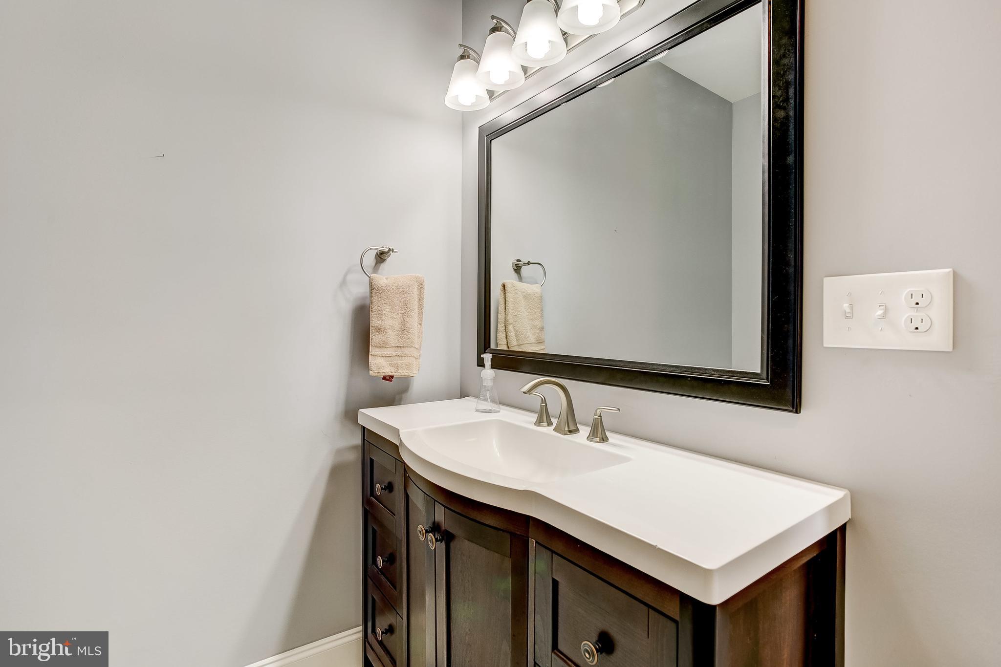 HIGHLANDTOWN - Residential