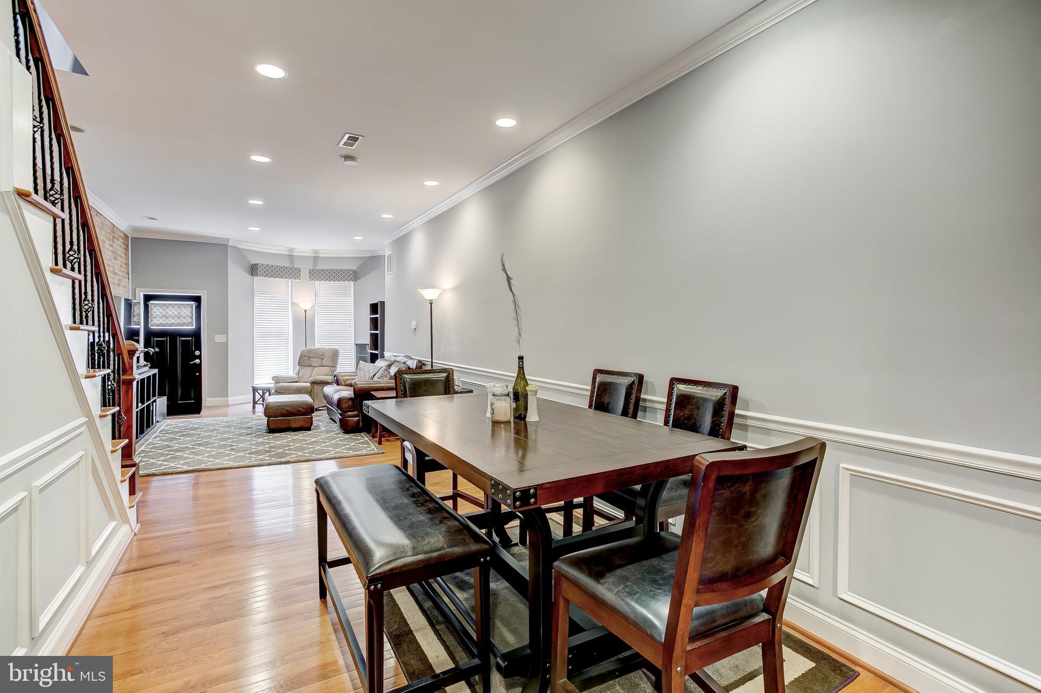 HIGHLANDTOWN - Residential