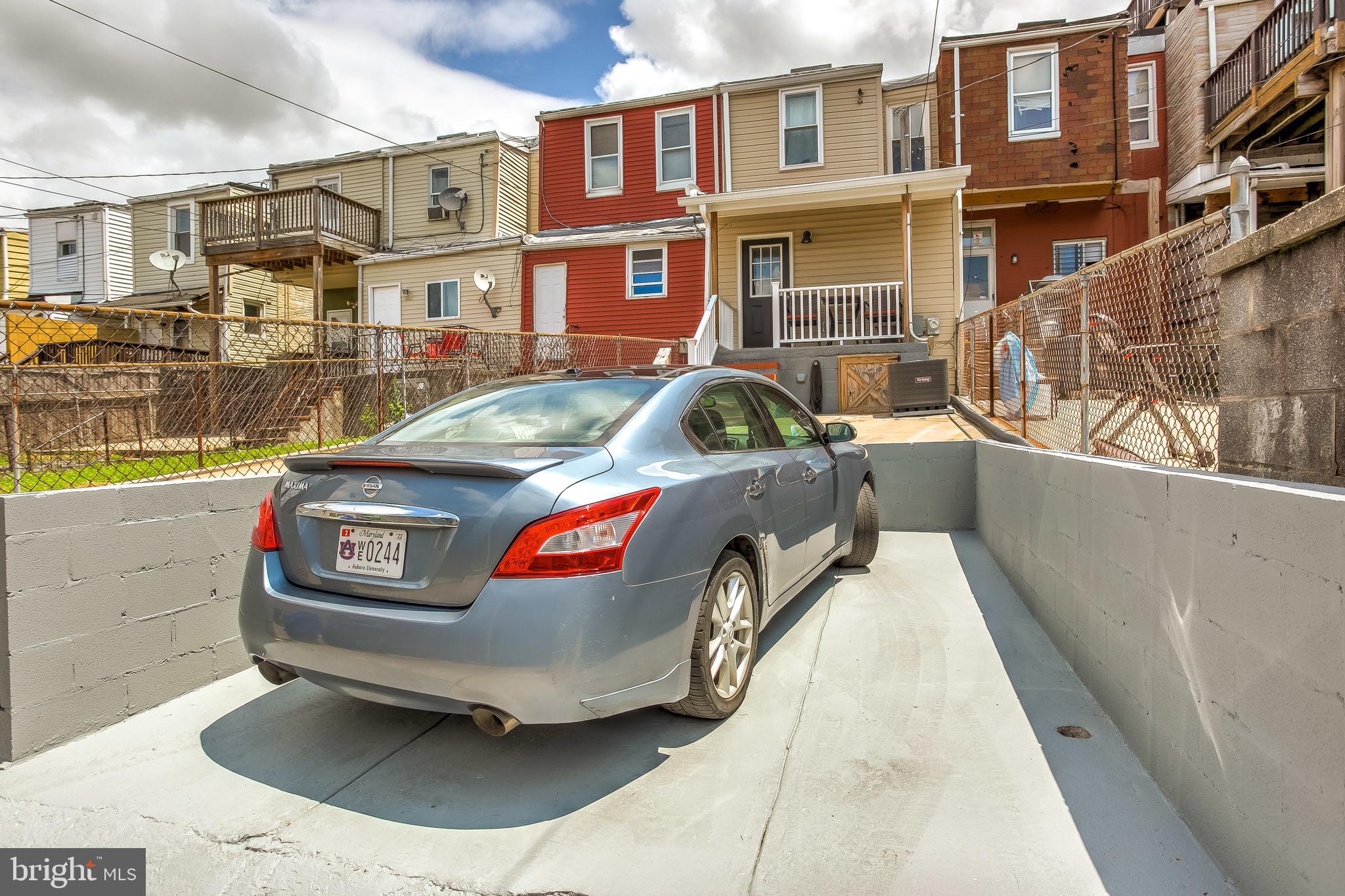 HIGHLANDTOWN - Residential