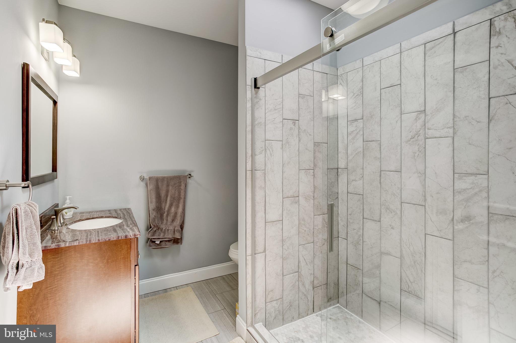 HIGHLANDTOWN - Residential