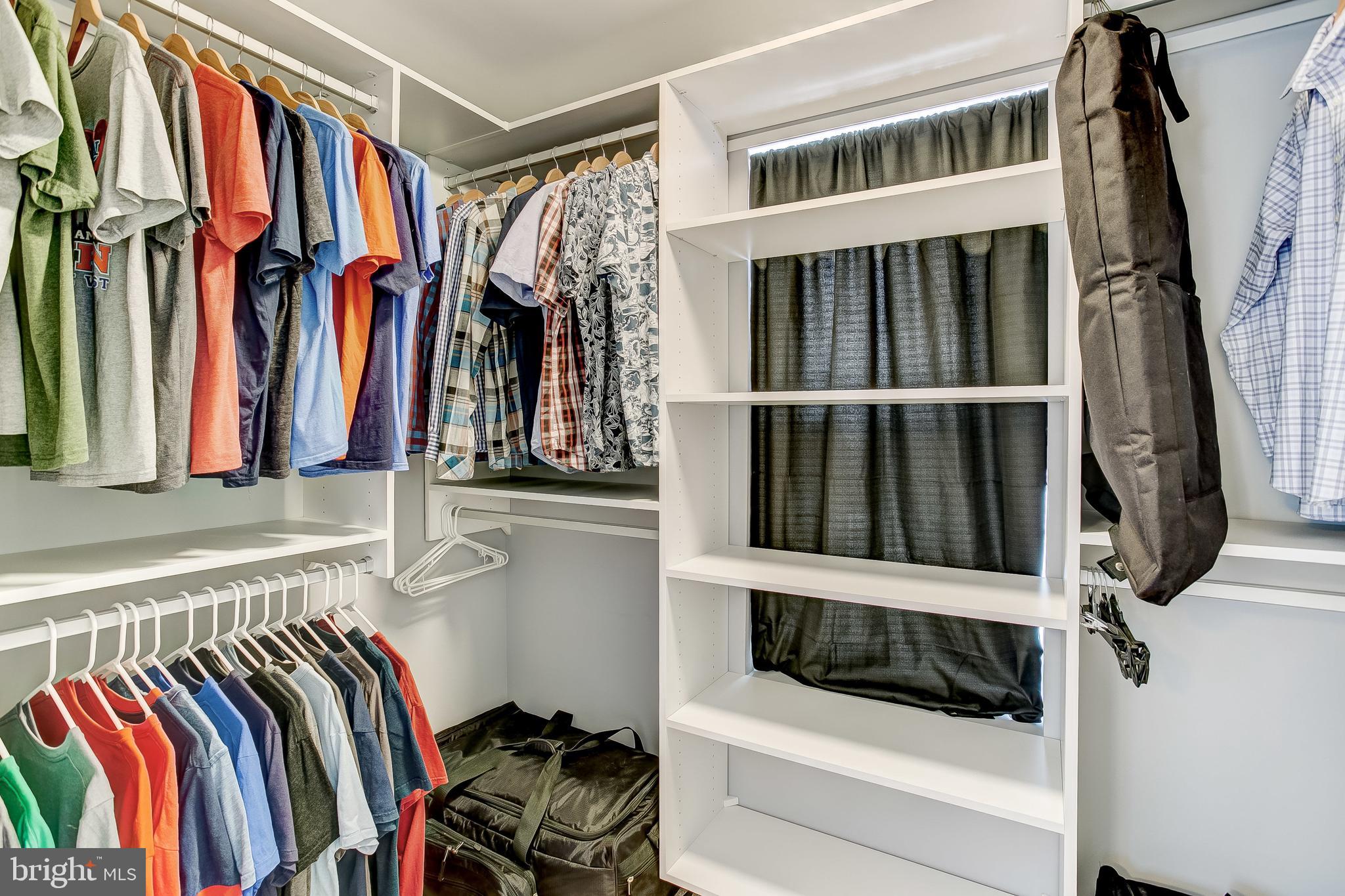 HIGHLANDTOWN - Residential