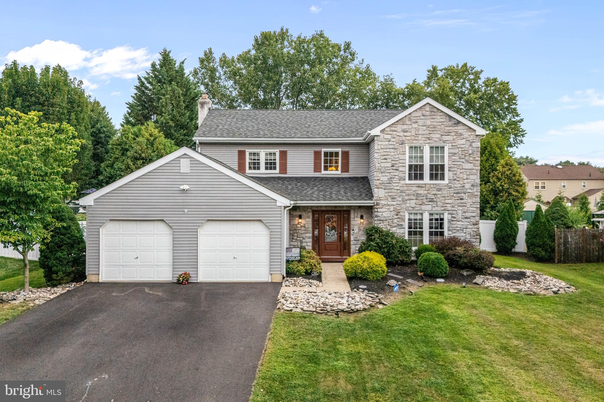 Welcome to this beautifully maintained 3-bedroom, 2.5-bath home that offers the perfect blend of modern updates and timeless comfort. Step into the bright, welcoming foyer and immediately feel at home. The spacious living room features a cozy electric fireplace insert, creating a warm gathering space for friends and family. The kitchen, fully remodeled in 2021, boasts an island, stainless steel appliances, and stylish finishes, making it a chef’s delight. The primary suite is a true retreat, complete with a renovated bathroom (2021) and a custom mini split for personalized cooling. Upgrades abound throughout the home, including all new windows (2019), a vinyl privacy fence (2019), and a whole-house generator system (2020) for peace of mind during any power outages. The home also features a 2-car attached garage, an above-ground vinyl swimming pool (2020) for summer fun, and a charming all year season room addition (2022) with its own mini split system (2023) added in for the year-round enjoyment you want. This property combines style, comfort, and convenience—ready for you to move right in. Do not miss out and schedule your showing today!