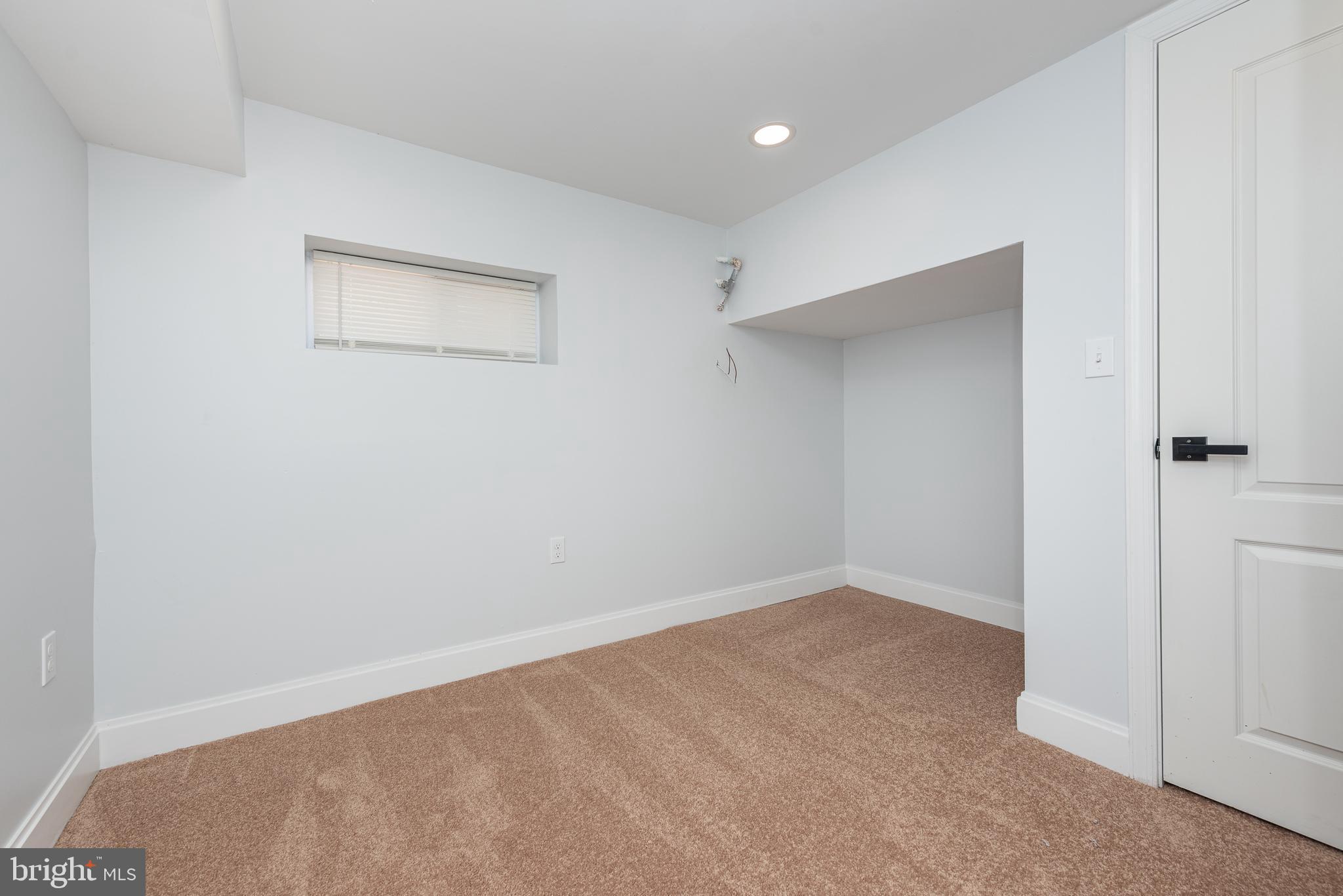 MIDTOWN EDMONDSON - Residential