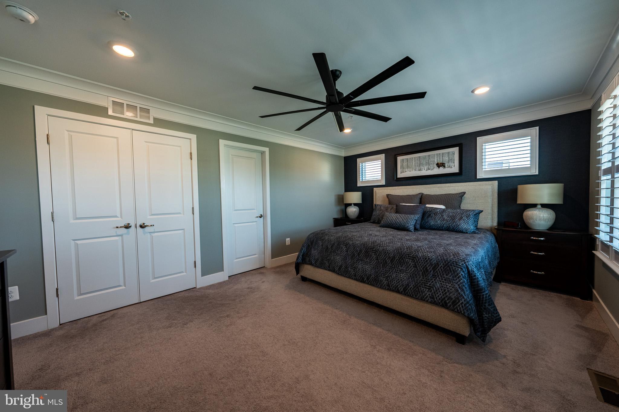 TANYARD SHORES - Residential