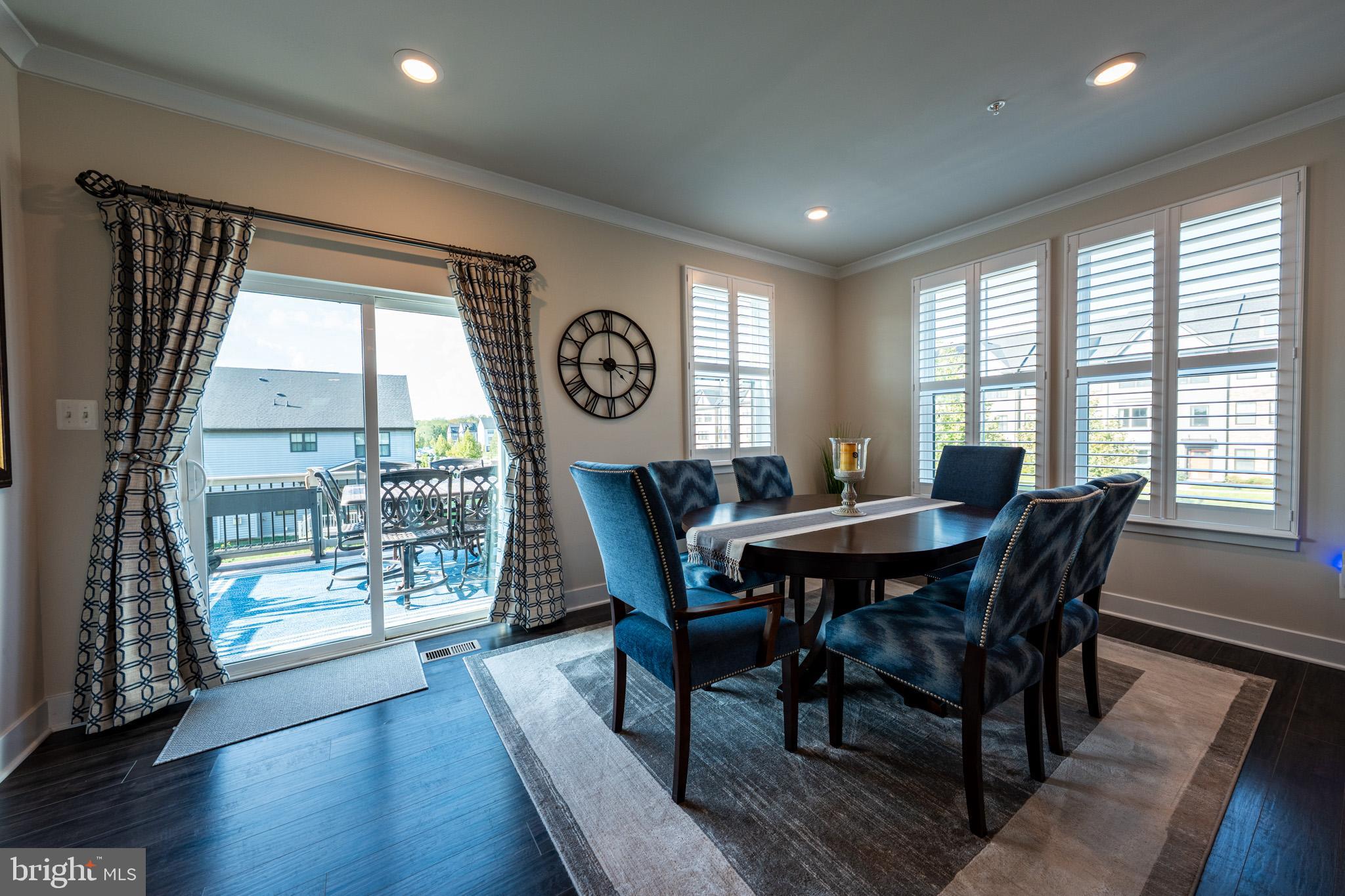 7664 QUARTZITE LANE
