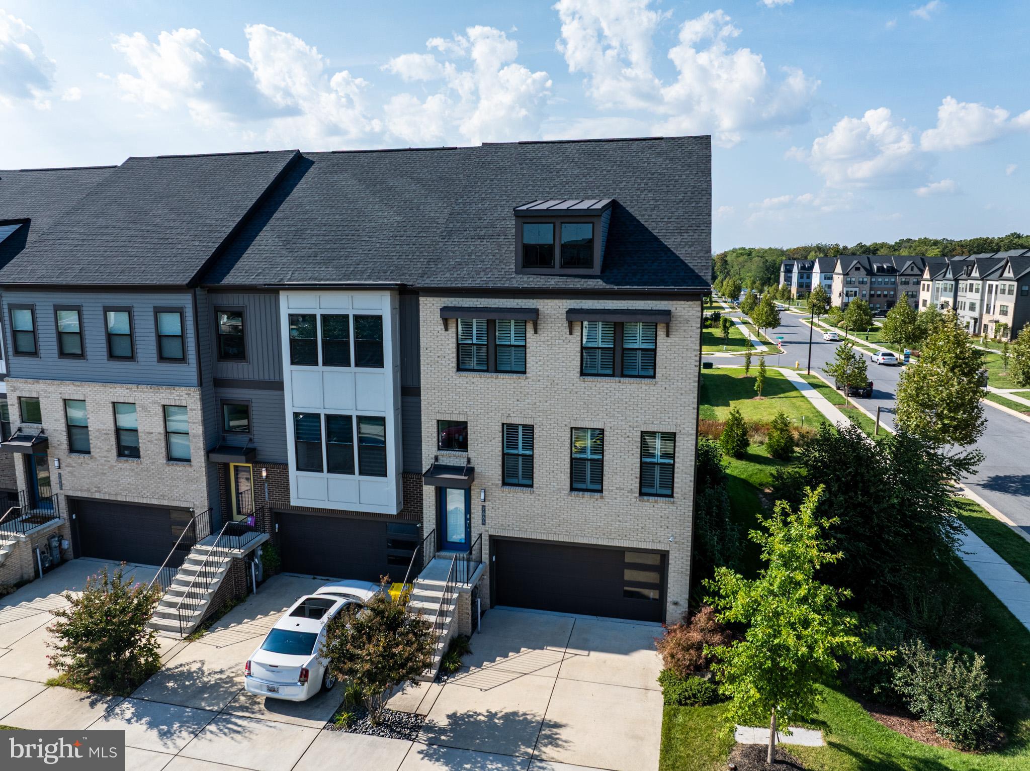 TANYARD SHORES - Residential