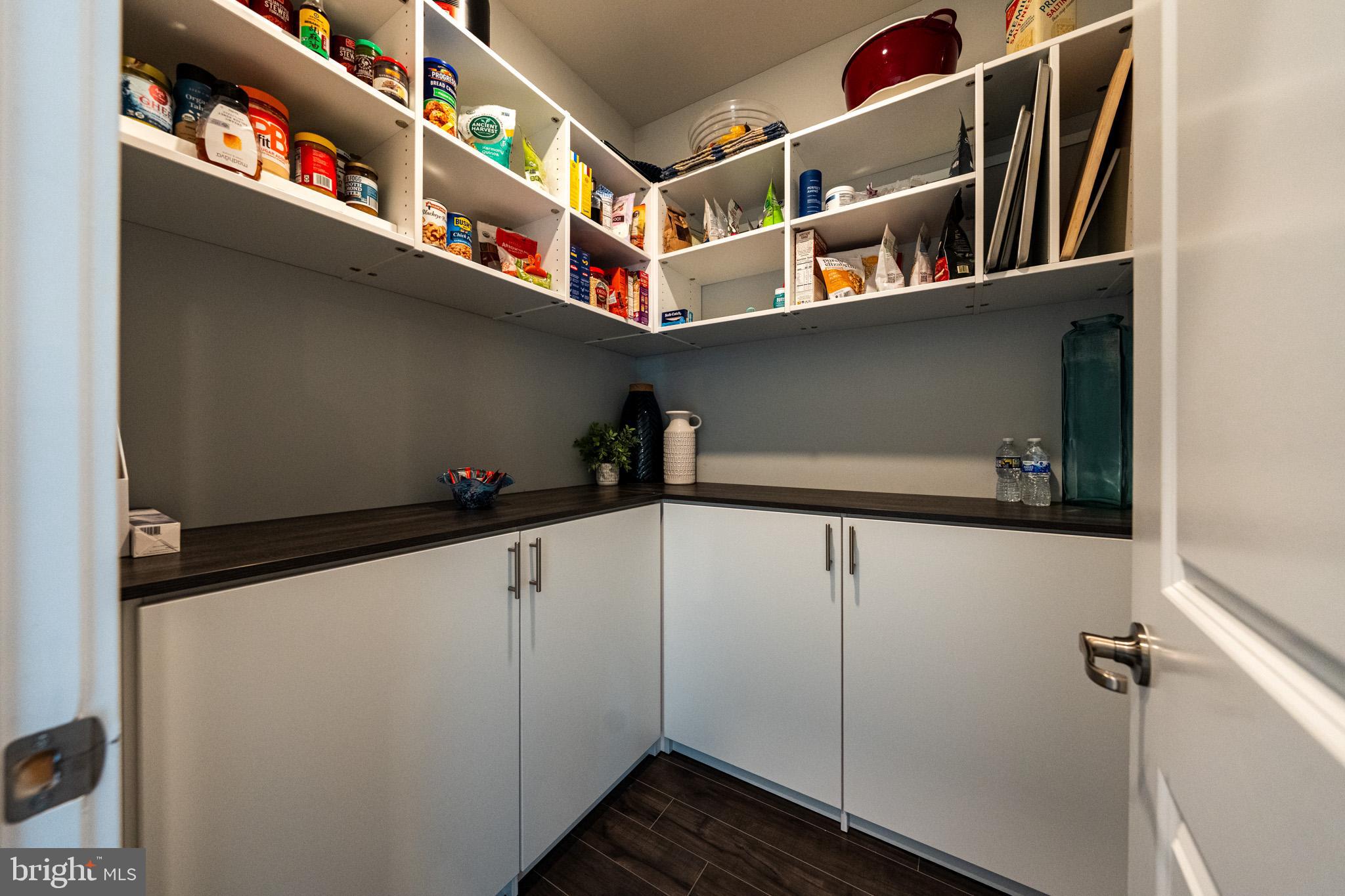 TANYARD SHORES - Residential