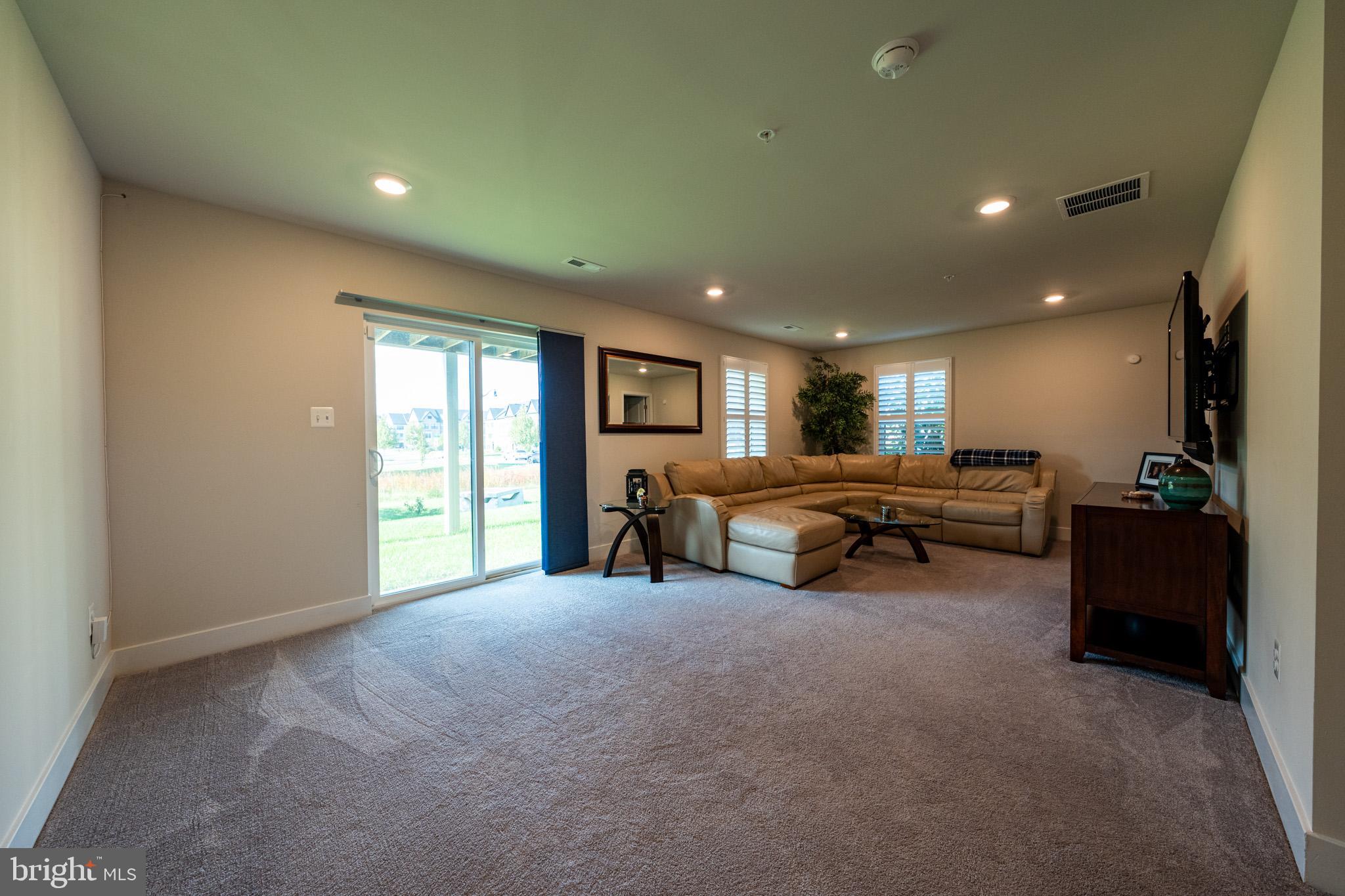 TANYARD SHORES - Residential