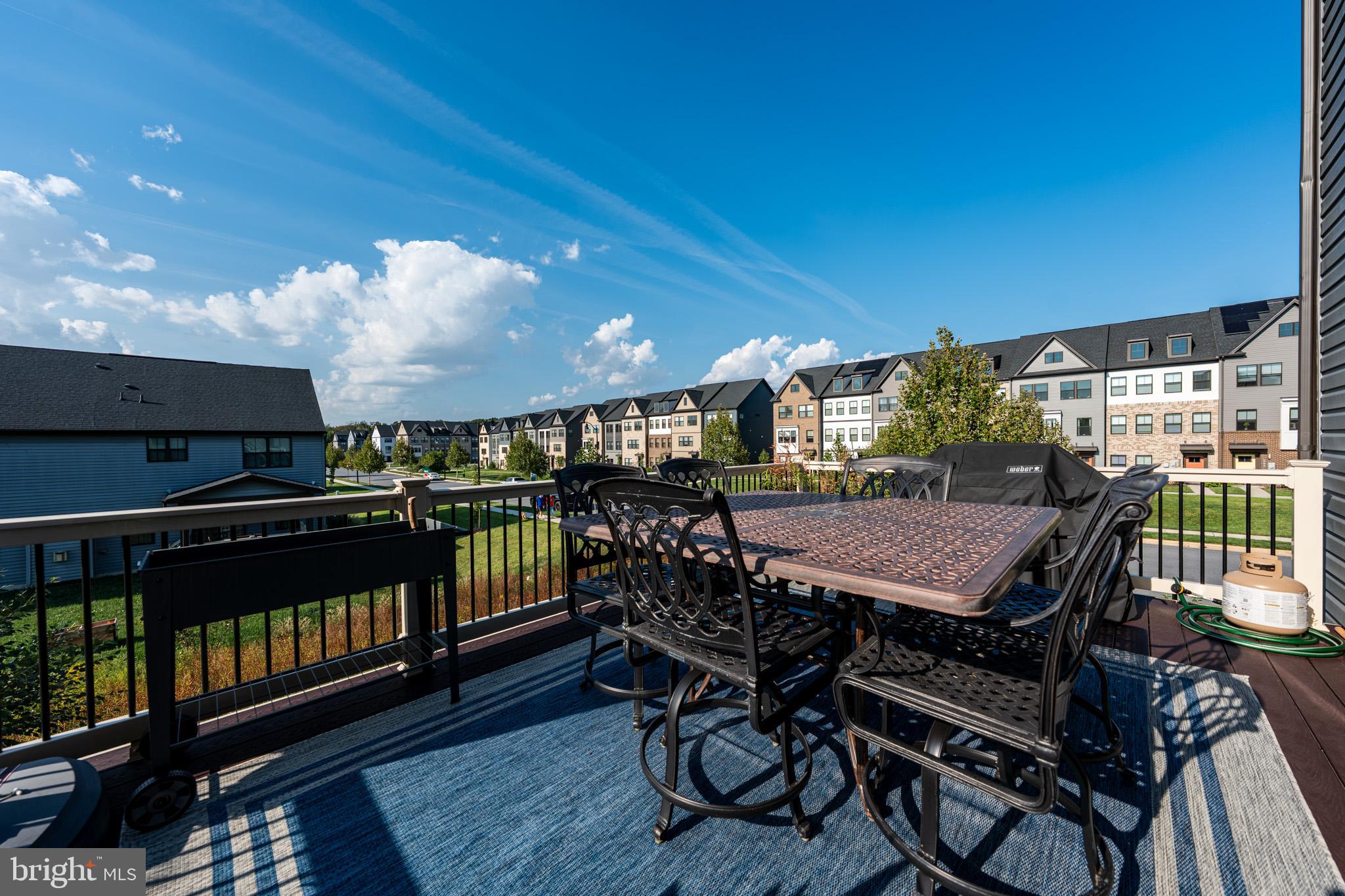 TANYARD SHORES - Residential