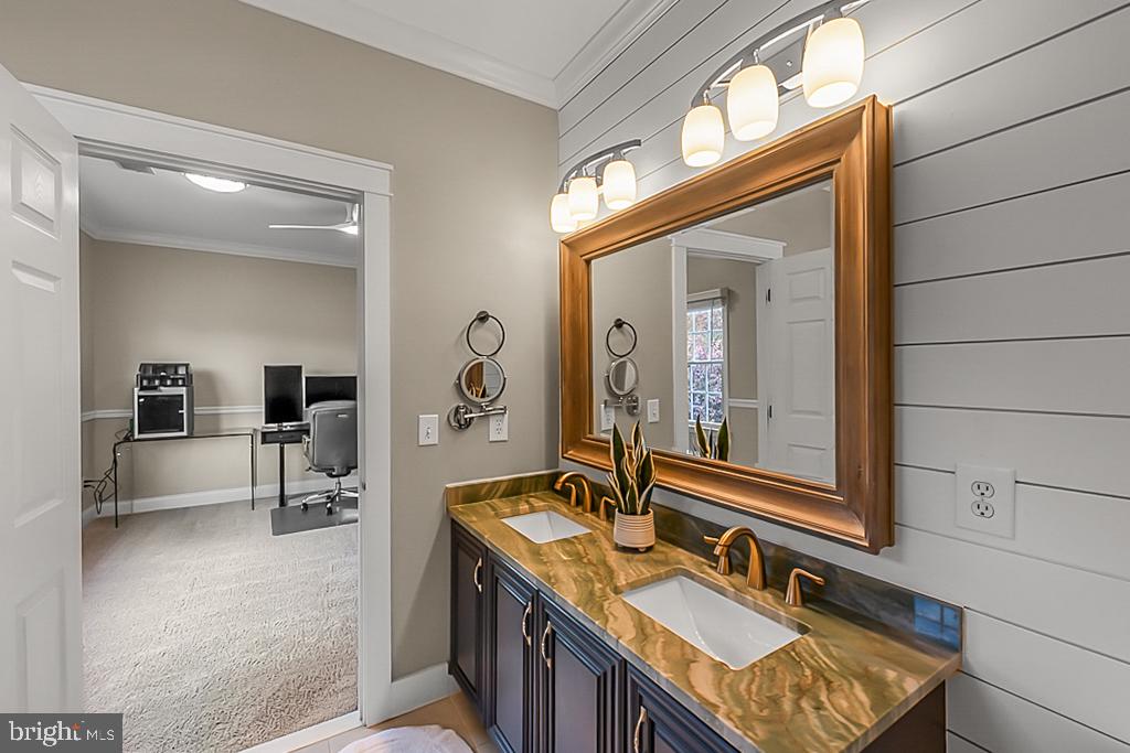 DOMINION VALLEY COUNTRY CLUB - Residential