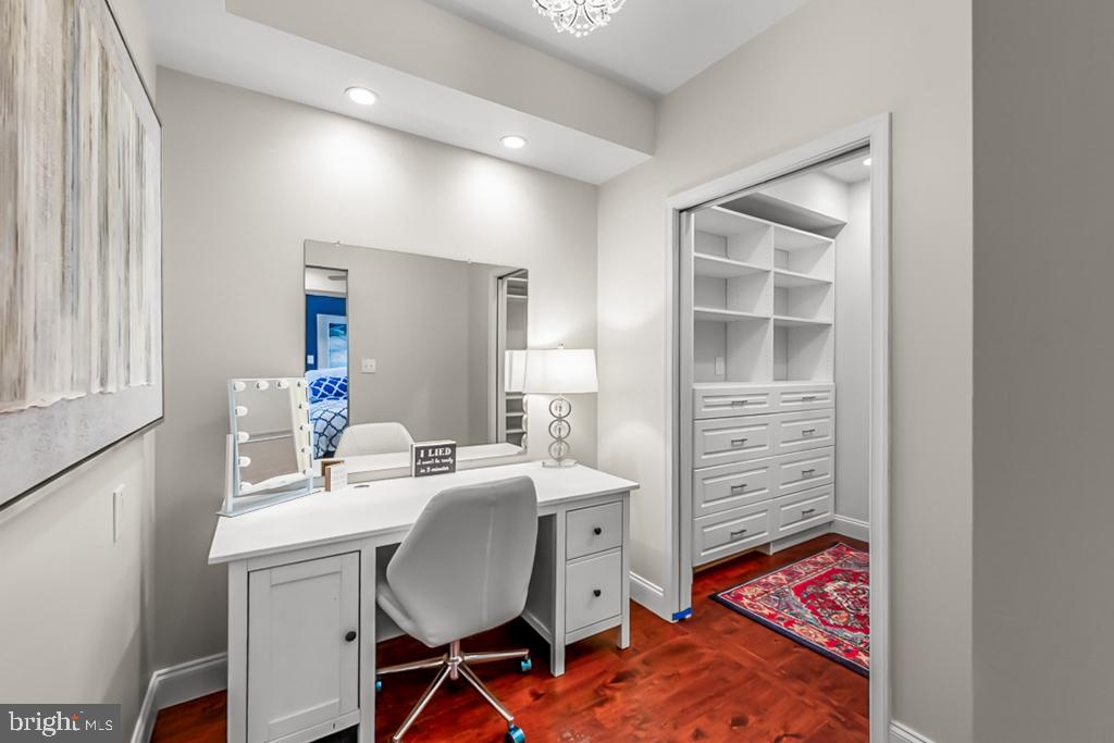 DOMINION VALLEY COUNTRY CLUB - Residential