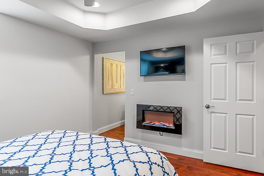 DOMINION VALLEY COUNTRY CLUB - Residential