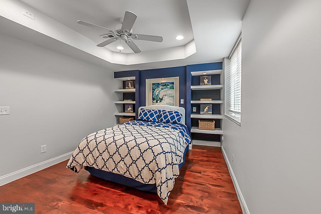 DOMINION VALLEY COUNTRY CLUB - Residential