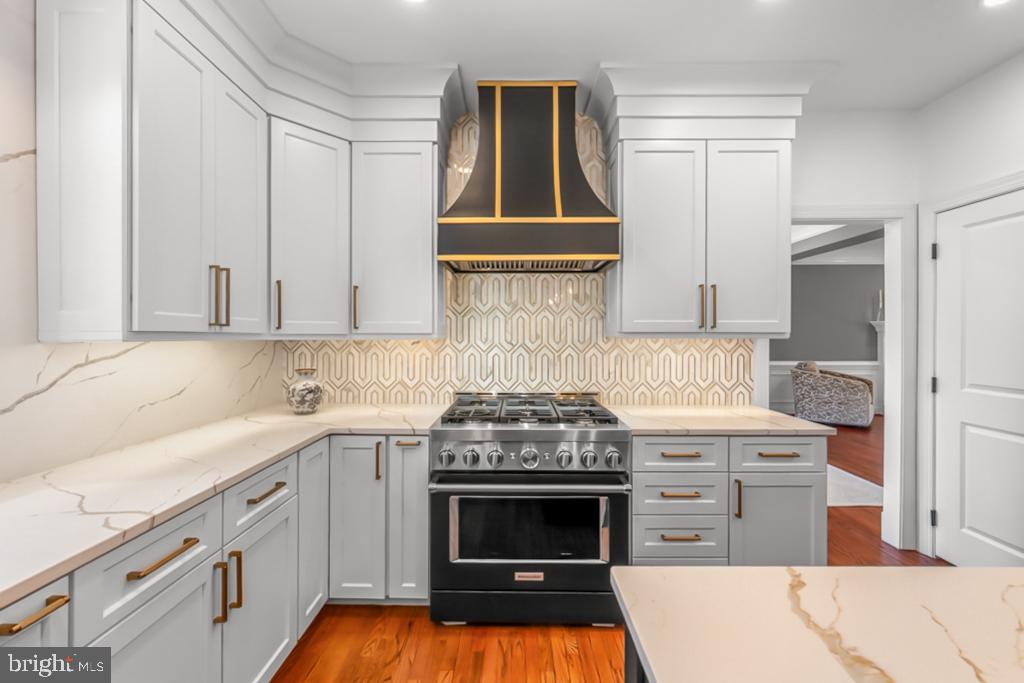 DOMINION VALLEY COUNTRY CLUB - Residential