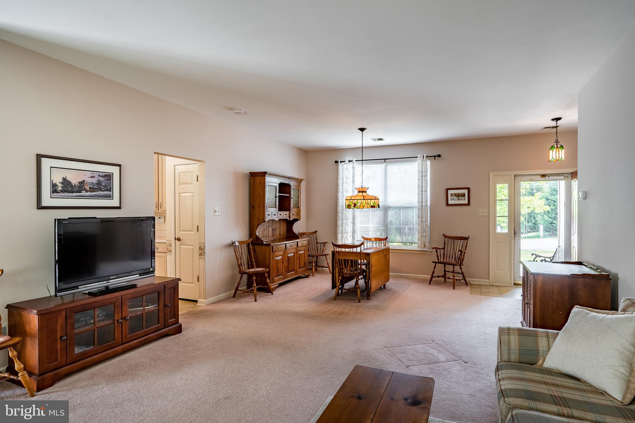 FOX HILL FARM - Residential