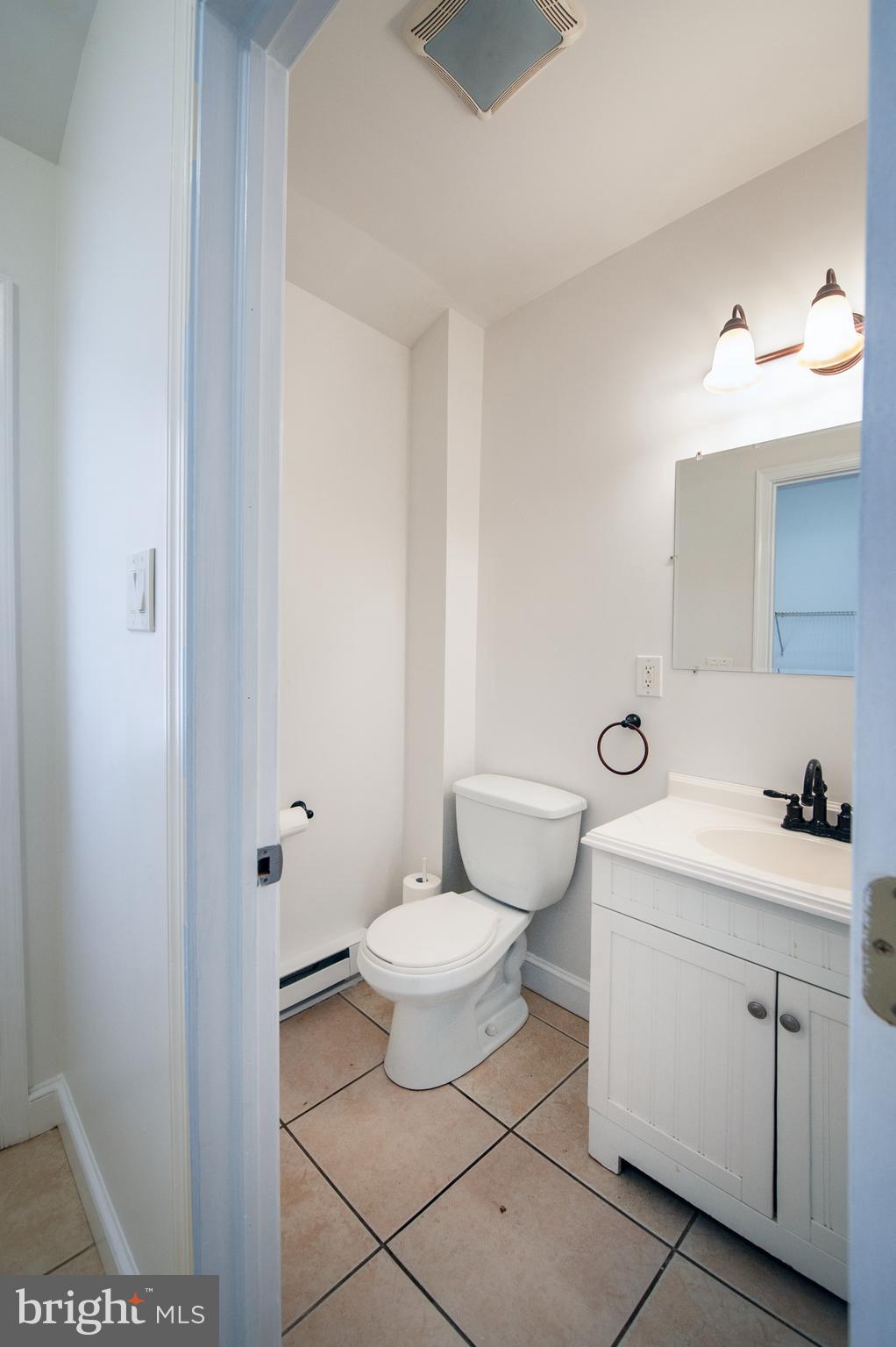 ARDMORE PARK - Residential Lease