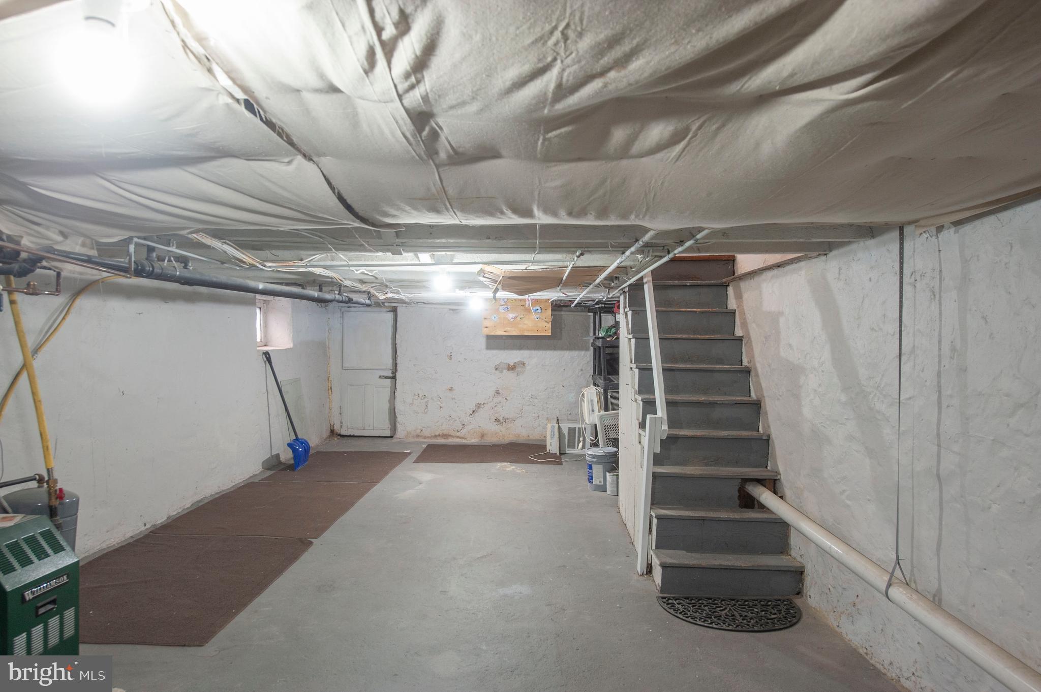 ARDMORE PARK - Residential Lease