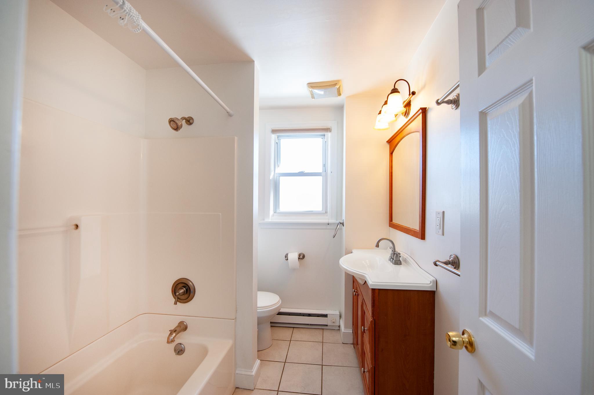 ARDMORE PARK - Residential Lease