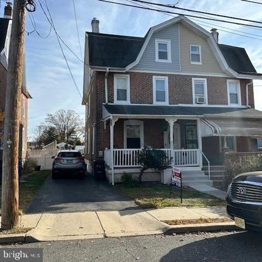Discover the charm of 827 Aubrey Ave in desirable Ardmore Park.  First month is free if lease starts by 1/1/25. This inviting twin home offers 5 spacious bedrooms and 1.5 baths, creating an ideal mix of suburban peace and urban convenience. Ready for move-in, it features a practical layout with a first-floor living room with ceiling fan with light, dining room with gas fireplace, granite kitchen with stainless steel appliances & gas stove, plus powder room and dedicated laundry area for ease of living. The second floor hosts a primary bedroom, 2 bedrooms, and a shared hall bathroom. A staircase leads to the third floor with a 4th and 5th bedroom. A full, unfinished basement provides plenty of additional storage space. Enjoy the outdoors on the covered porches or in the large, flat backyard—perfect for gatherings. Located in the prestigious Haverford Township School District, it's a great choice for families. Plus, a detached garage offers extra storage and driveway parking. ***Don't miss our exclusive website for this home, featuring professional photography and aerial drone neighborhood footage. Note: Some photos have been digitally enhanced.*** With its proximity to Ardmore's shops, parks, and transportation, this home is a must-see. Contact us to explore this beautiful property and experience its’ allure for yourself!

This rental is not eligible for student housing.