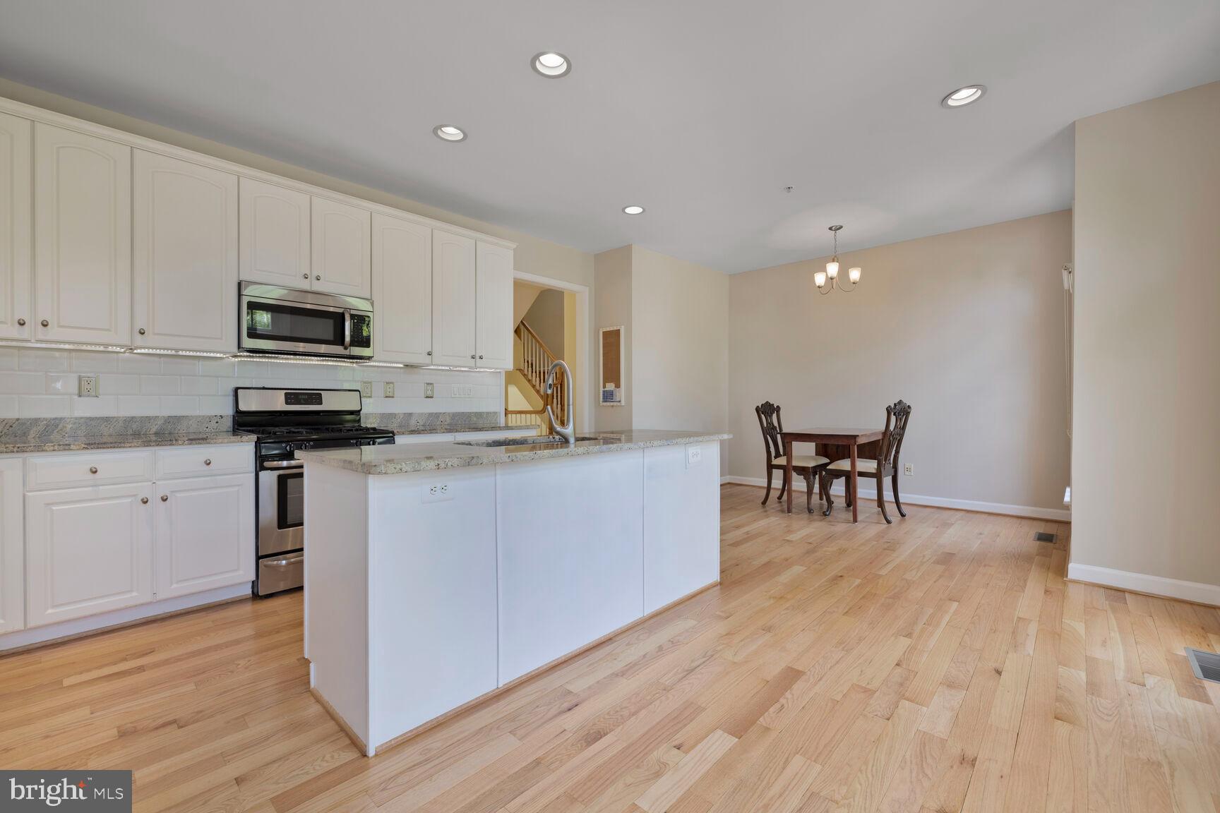 FALLSGROVE - Residential