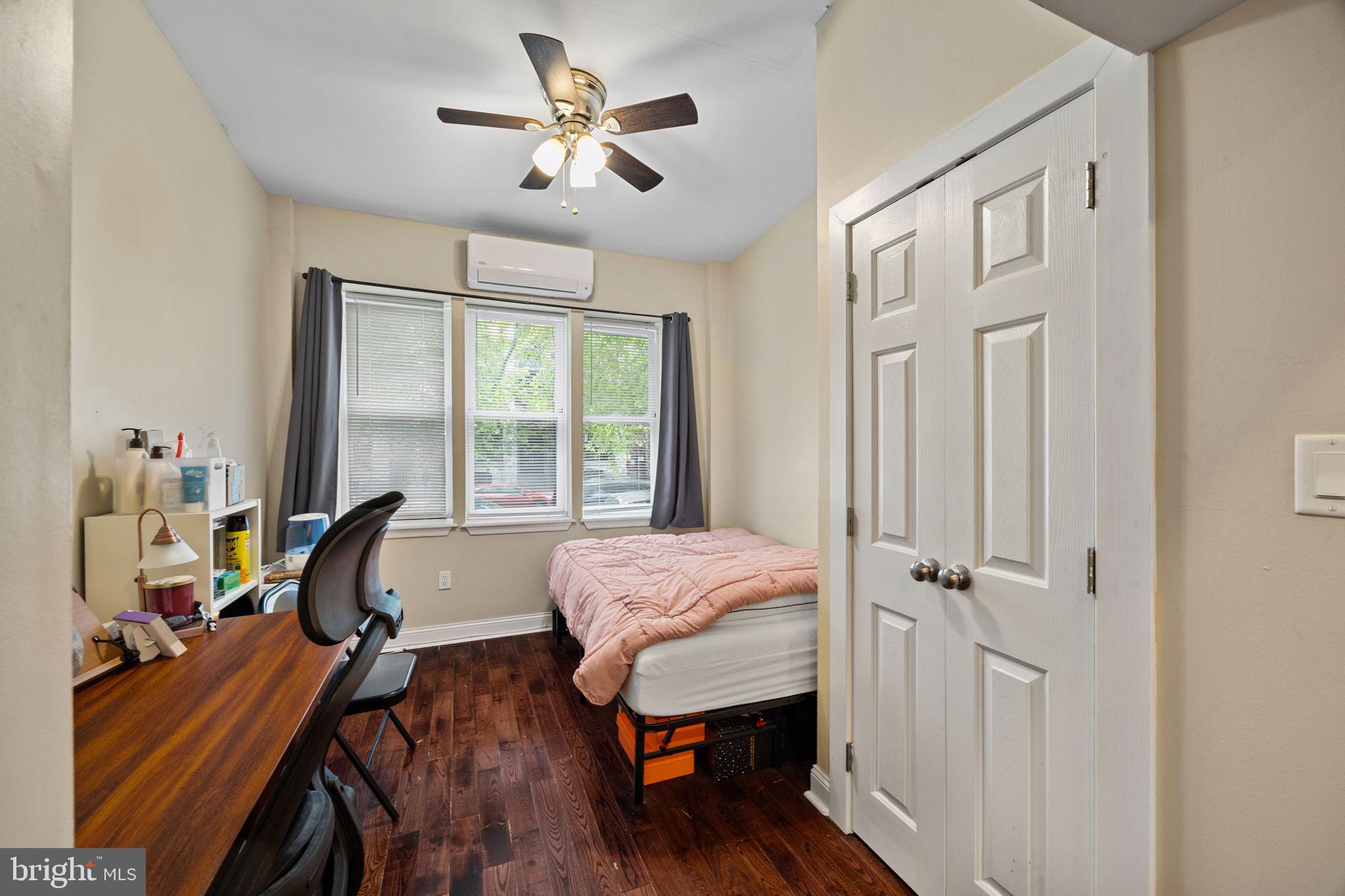 4633 WALNUT STREET UNIT B