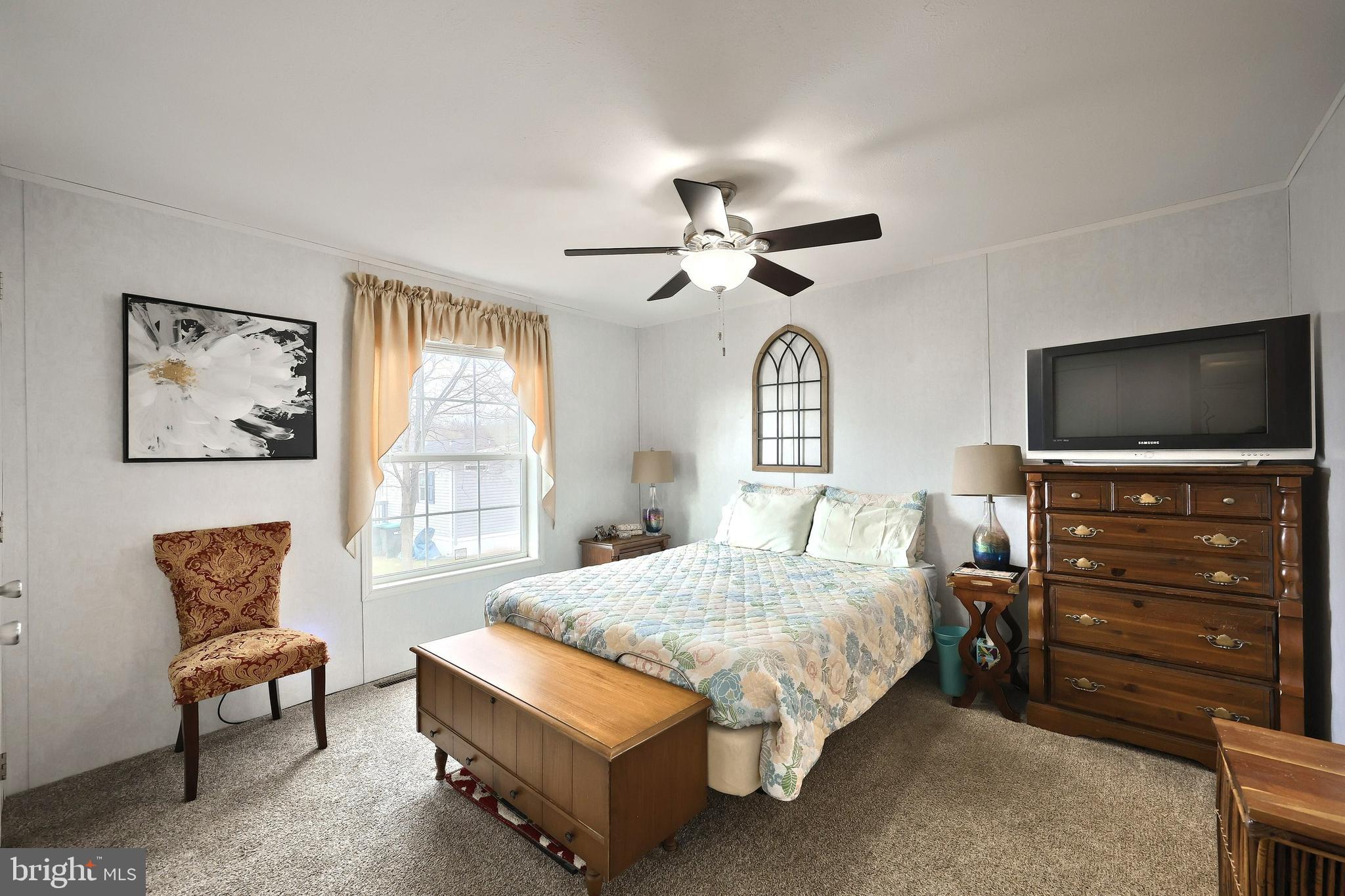 EAGLE VIEW MOBILE HOME PK - Residential