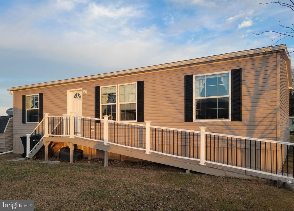 Photo of 233 Eagle Drive, HANOVER, PA 17331 (MLS # PAAD2021388)