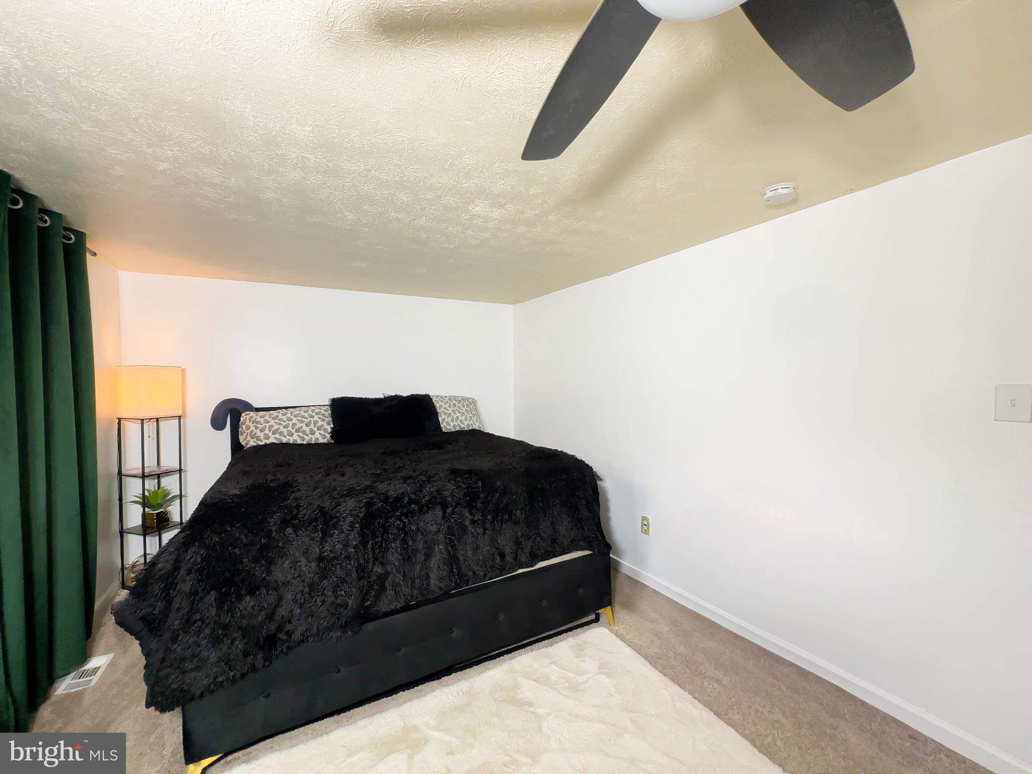 FORESTVILLE PARK - Residential