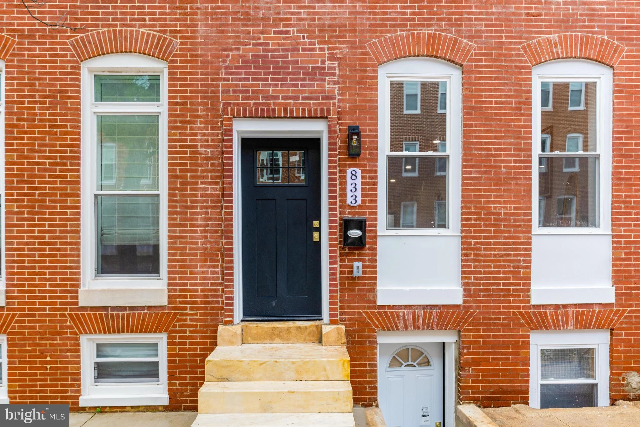 833 Edmondson Avenue, Baltimore, MD, 21201