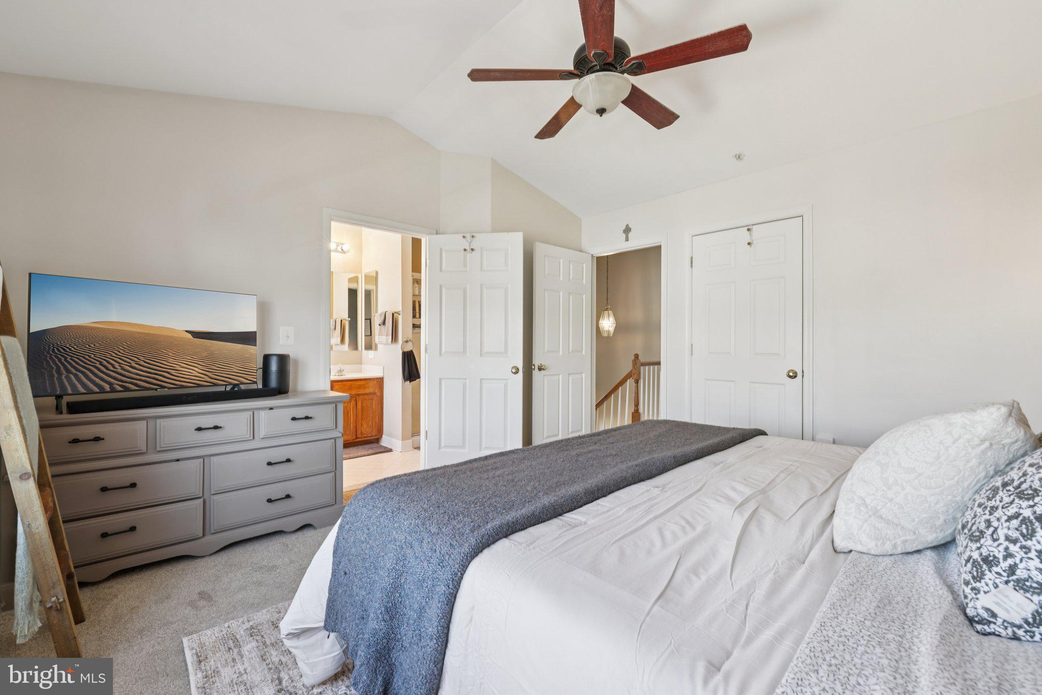 CHAPEL GROVE - Residential