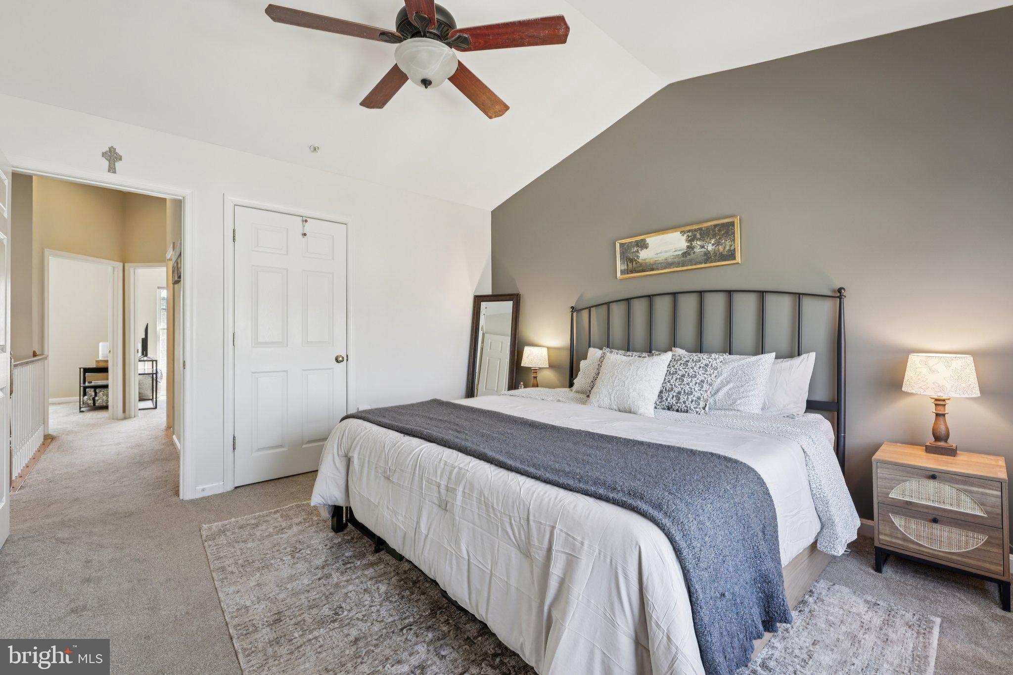 CHAPEL GROVE - Residential