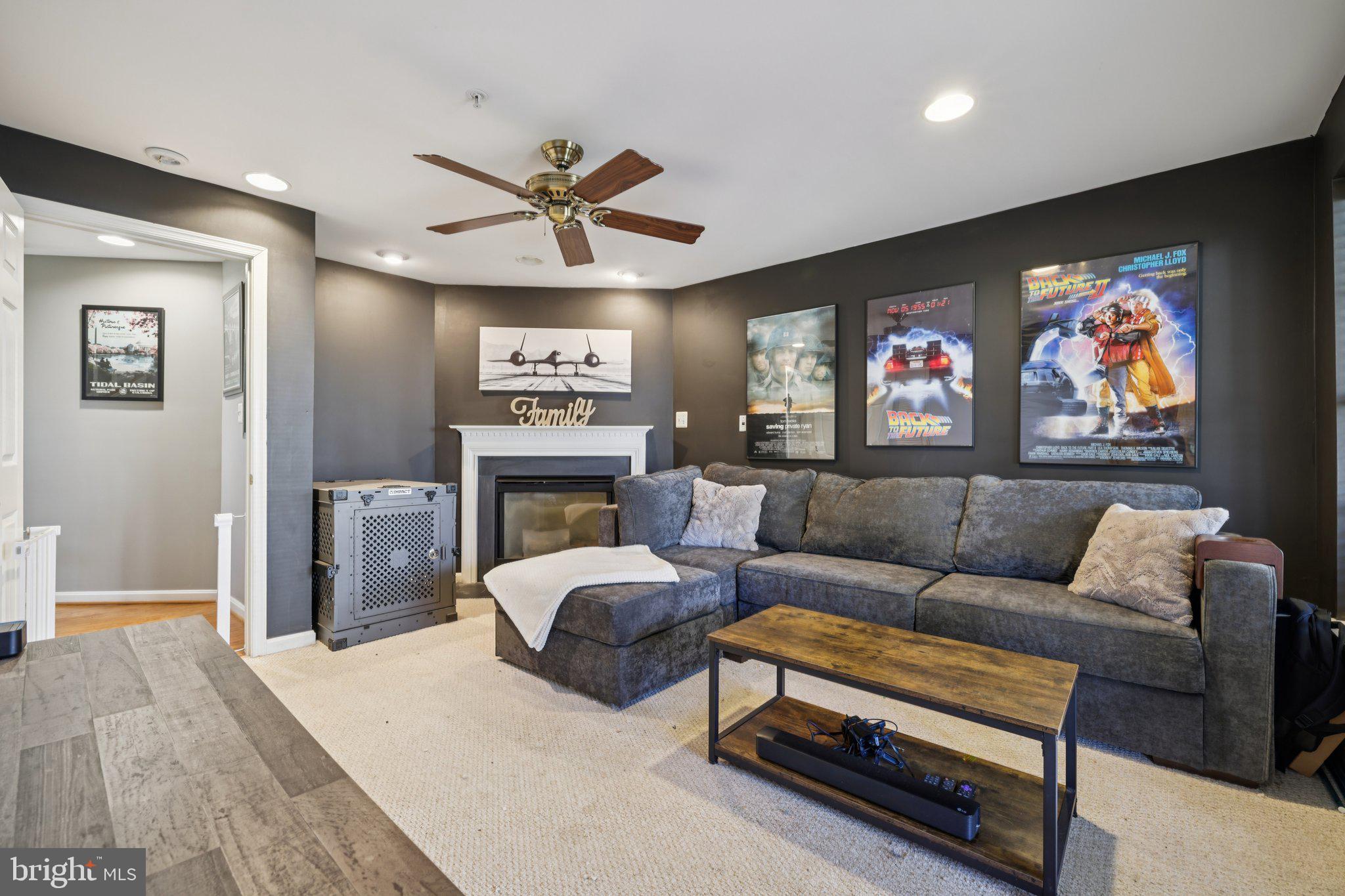 CHAPEL GROVE - Residential