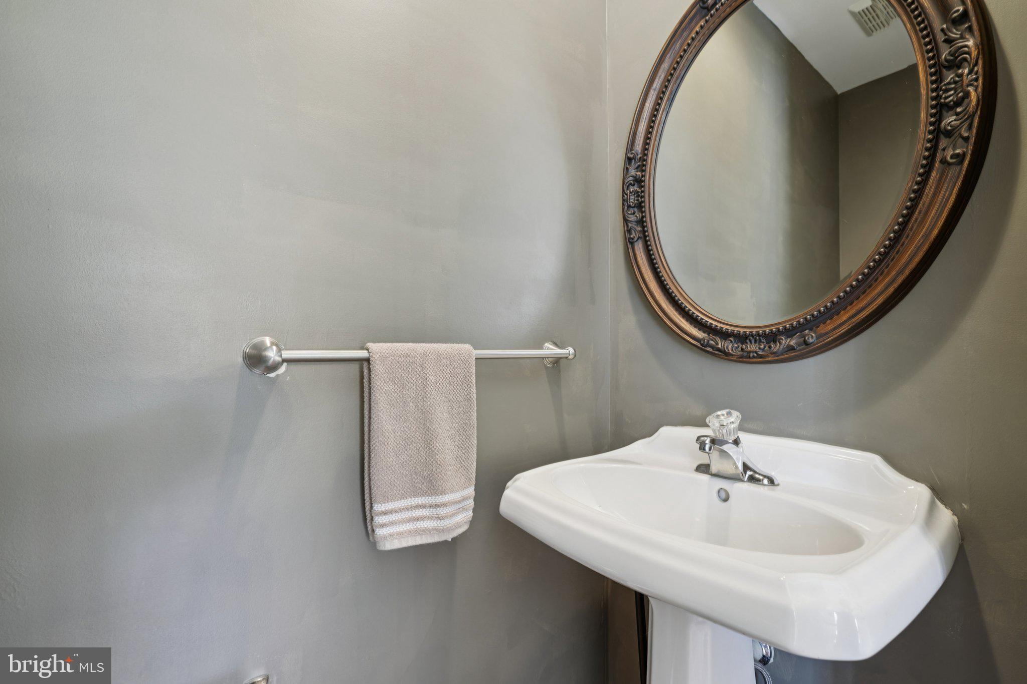 CHAPEL GROVE - Residential