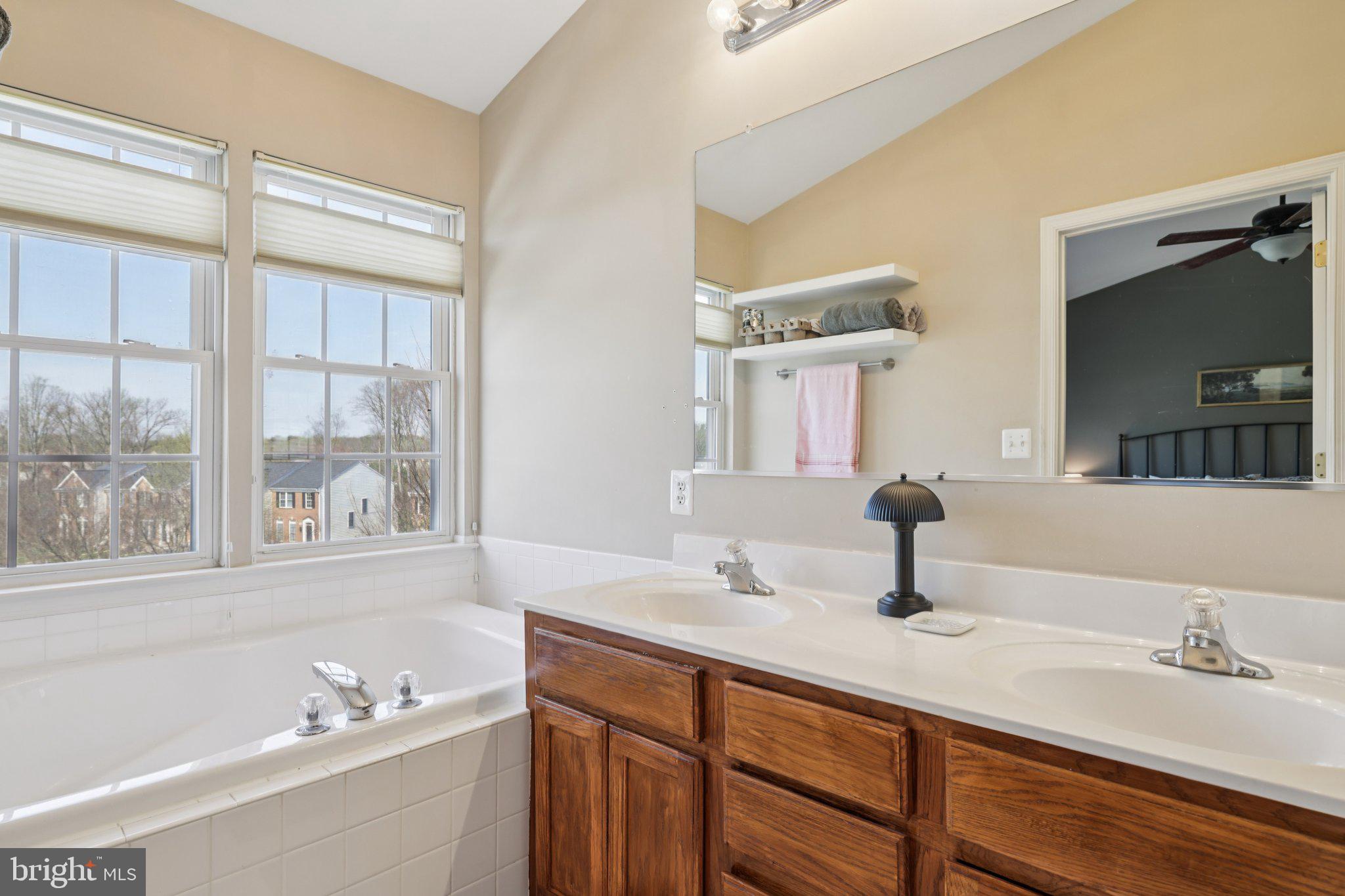 CHAPEL GROVE - Residential