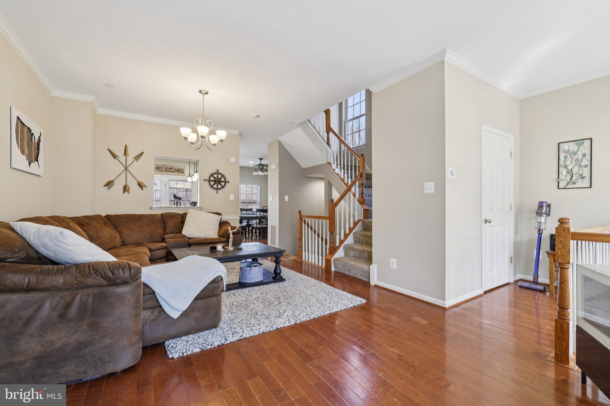 CHAPEL GROVE - Residential